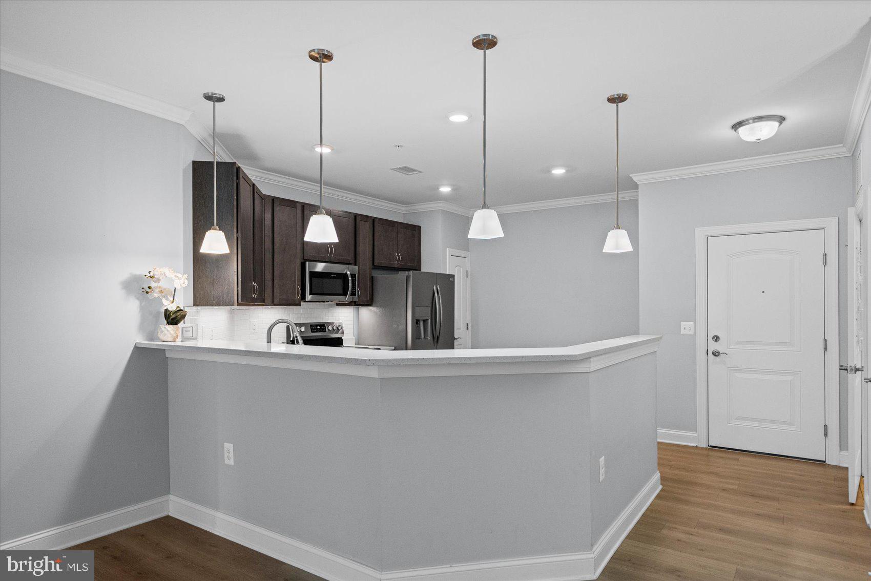 OVERLOOK AT GATEWAY - Residential