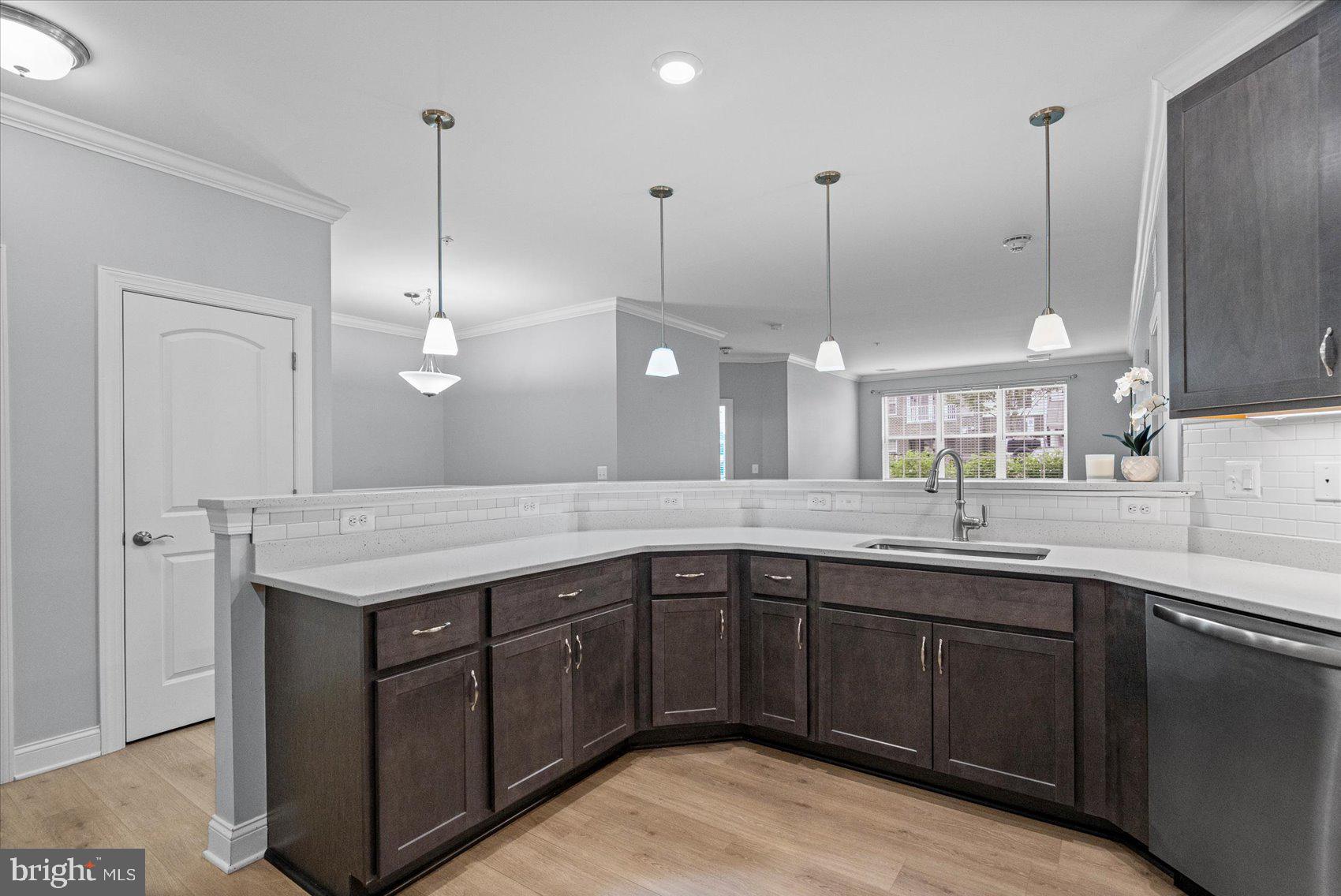 OVERLOOK AT GATEWAY - Residential
