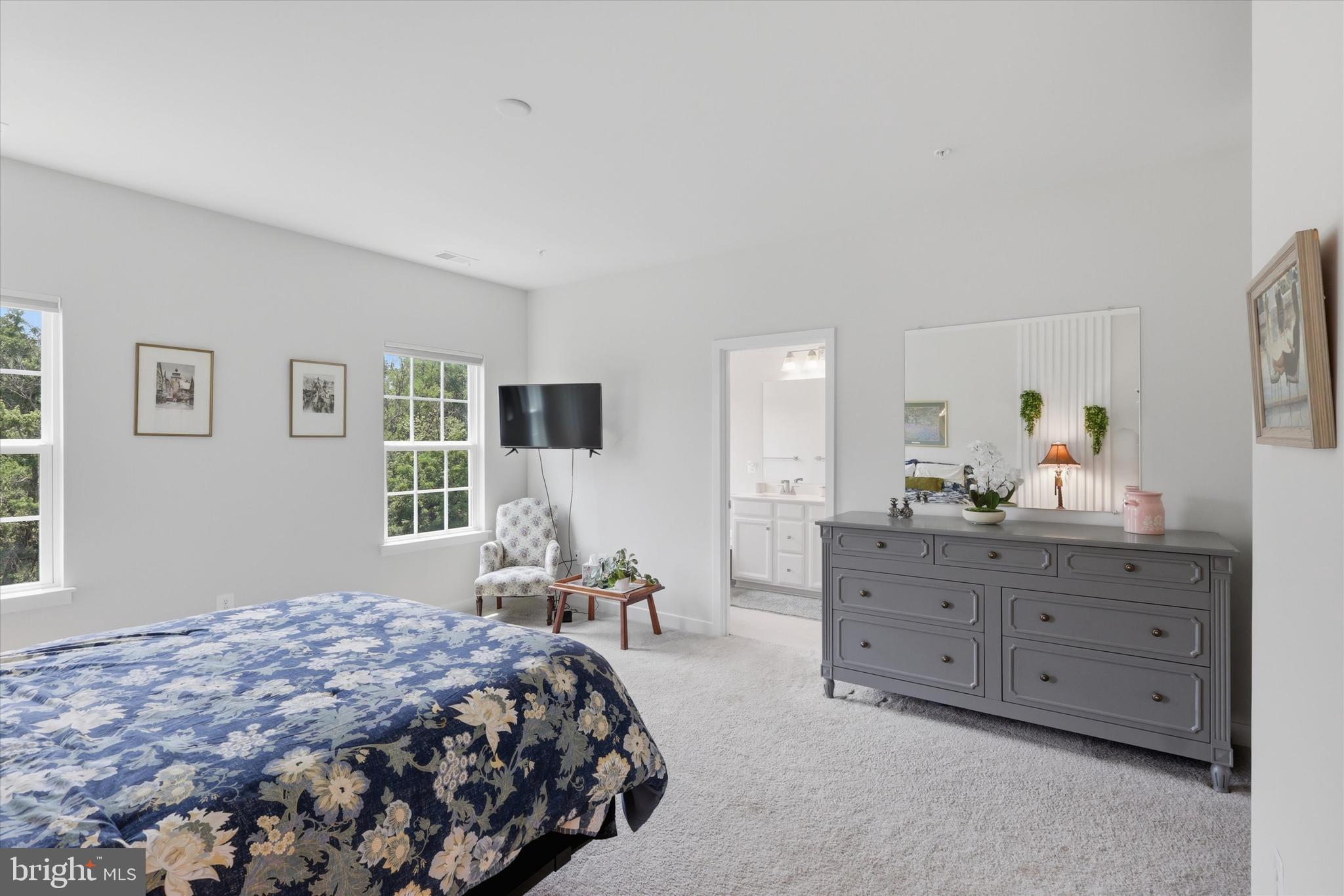 BELLE AIR TOWNHOMES - Residential