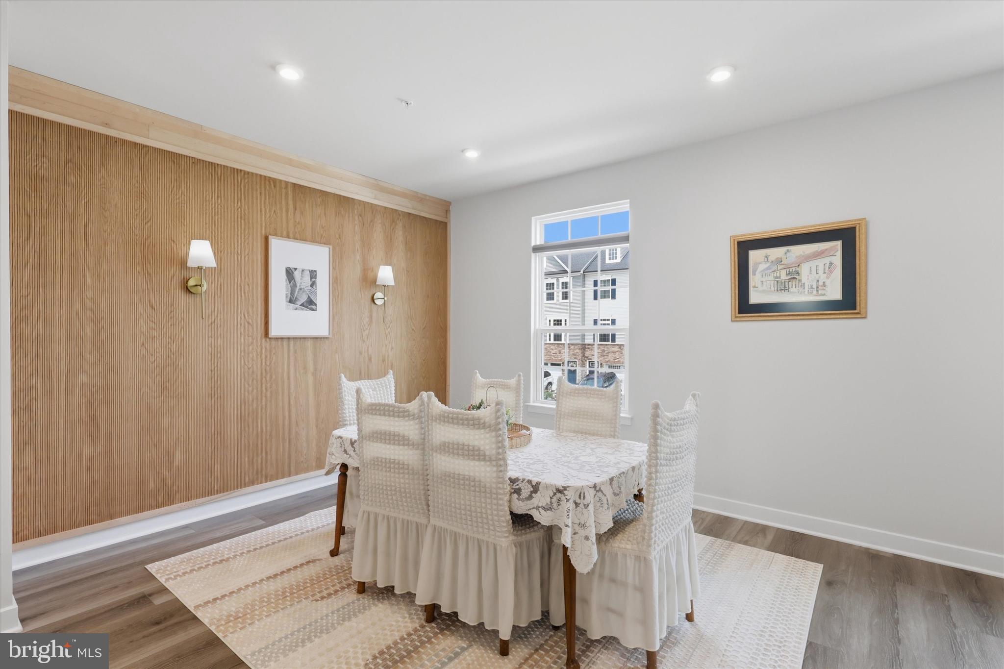 BELLE AIR TOWNHOMES - Residential