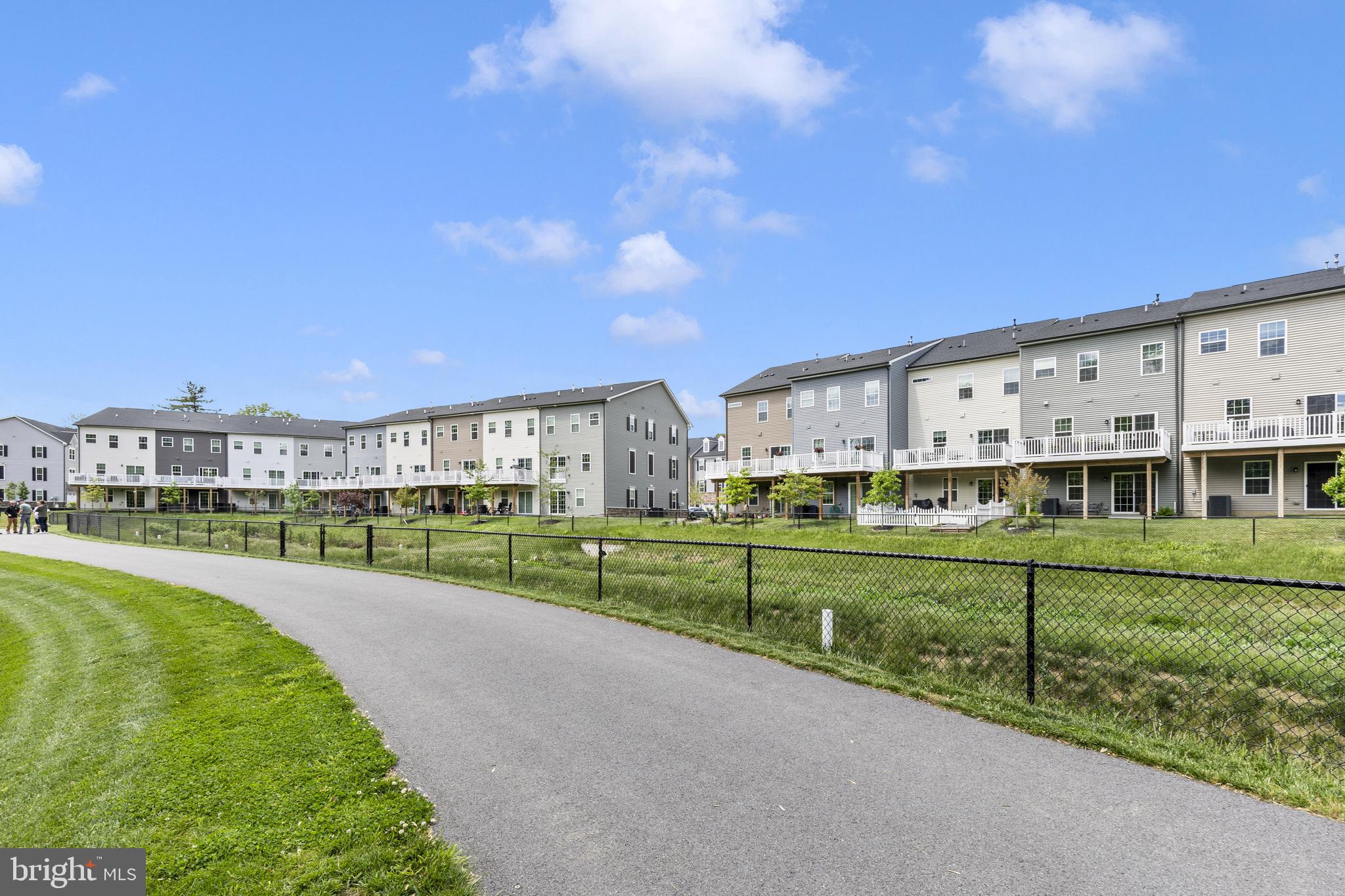 BELLE AIR TOWNHOMES - Residential