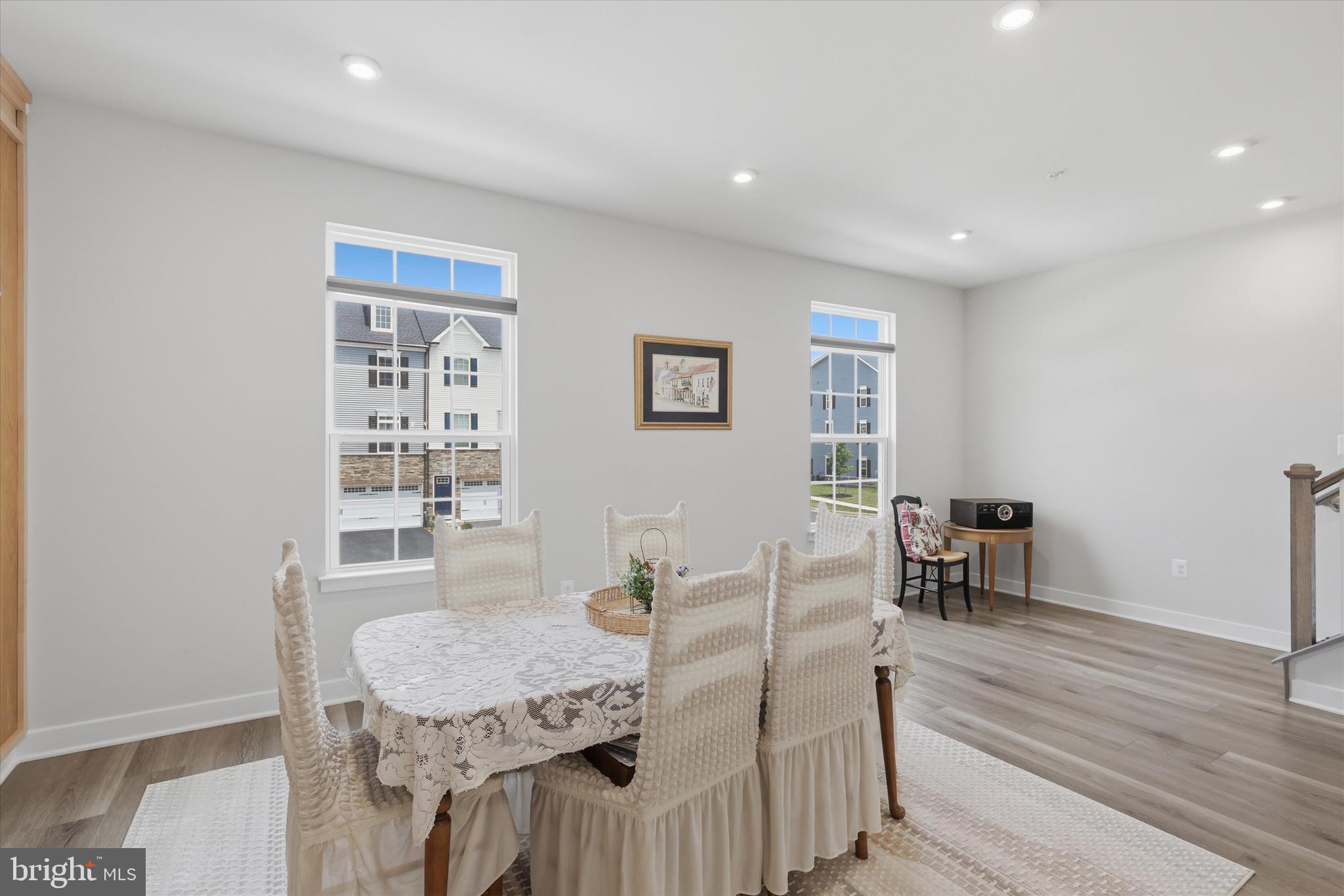 BELLE AIR TOWNHOMES - Residential