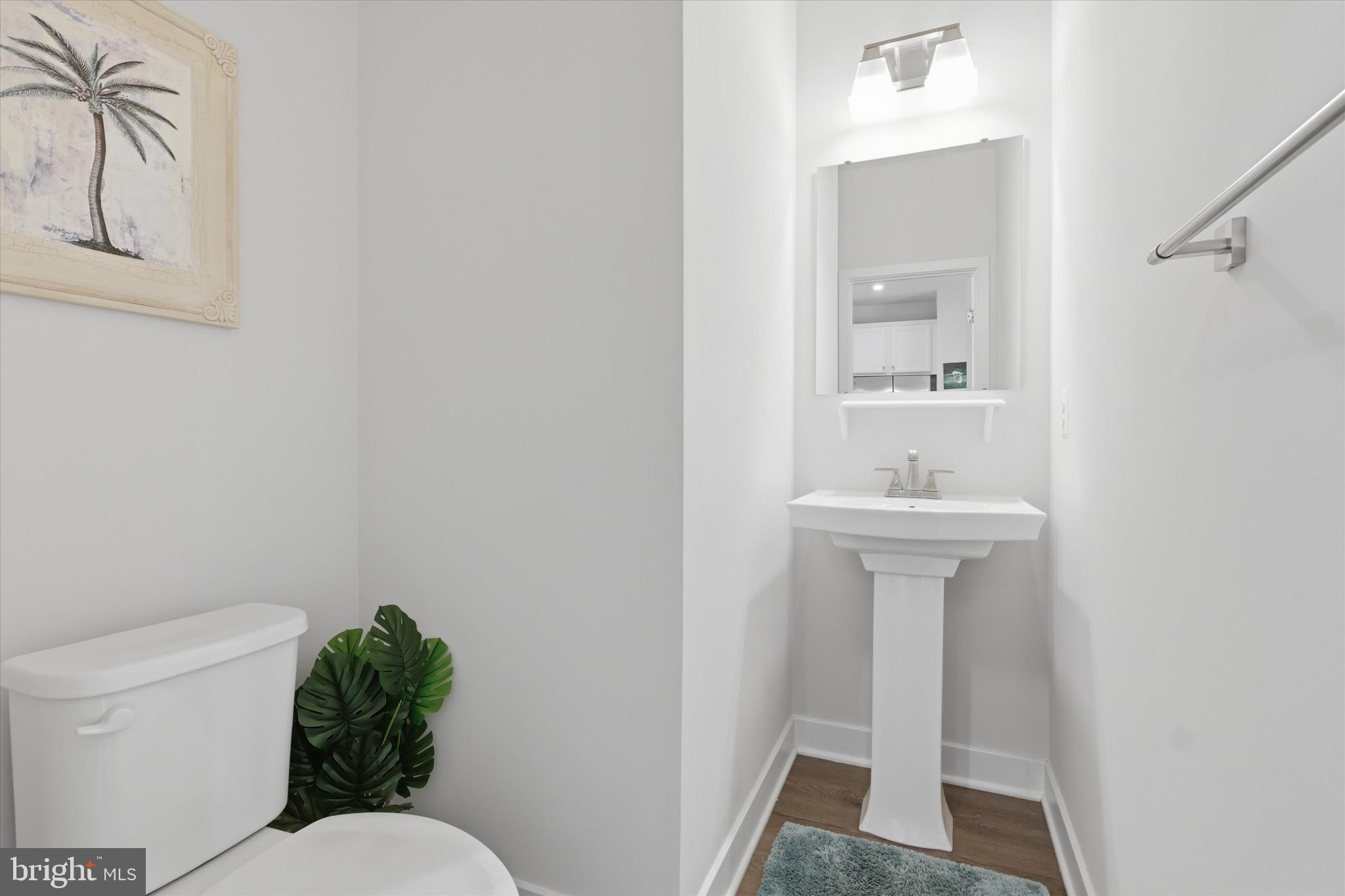 BELLE AIR TOWNHOMES - Residential