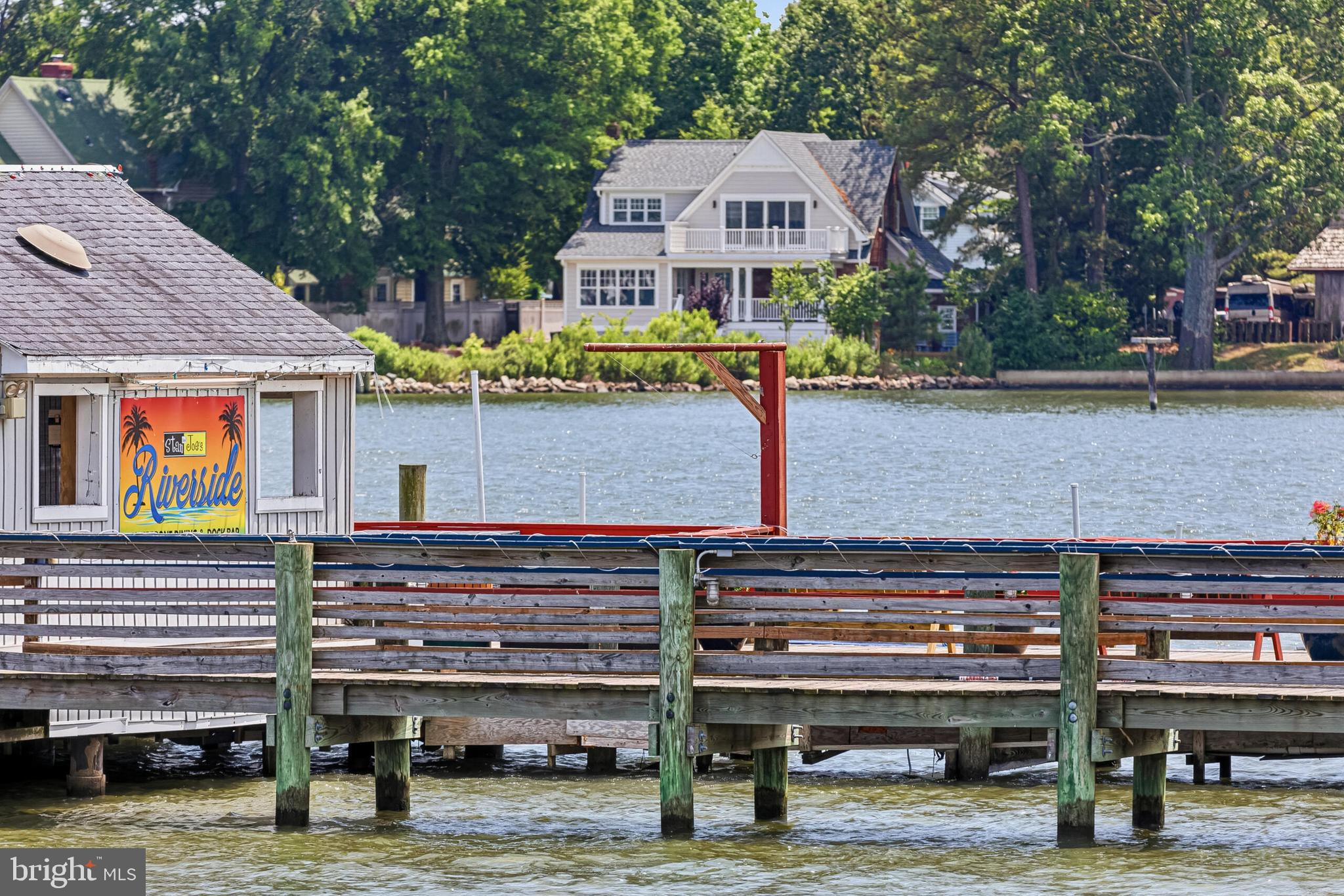 GALESVILLE ESTATES - Residential