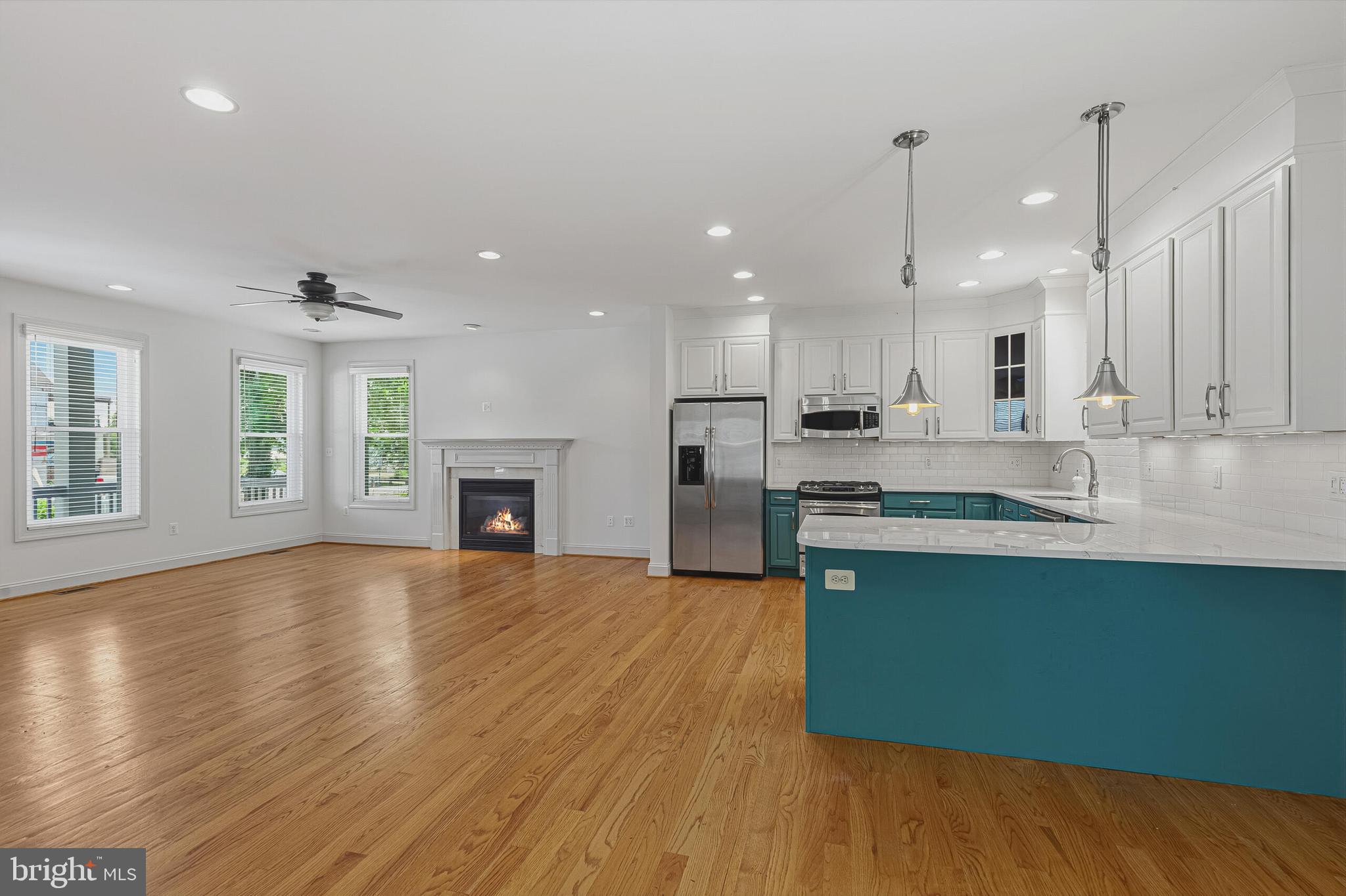 GALESVILLE ESTATES - Residential