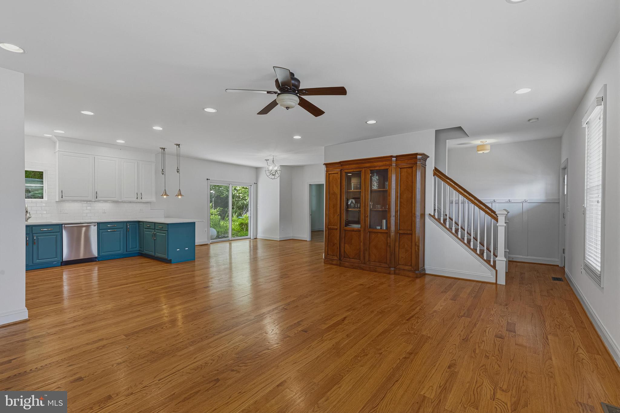 GALESVILLE ESTATES - Residential