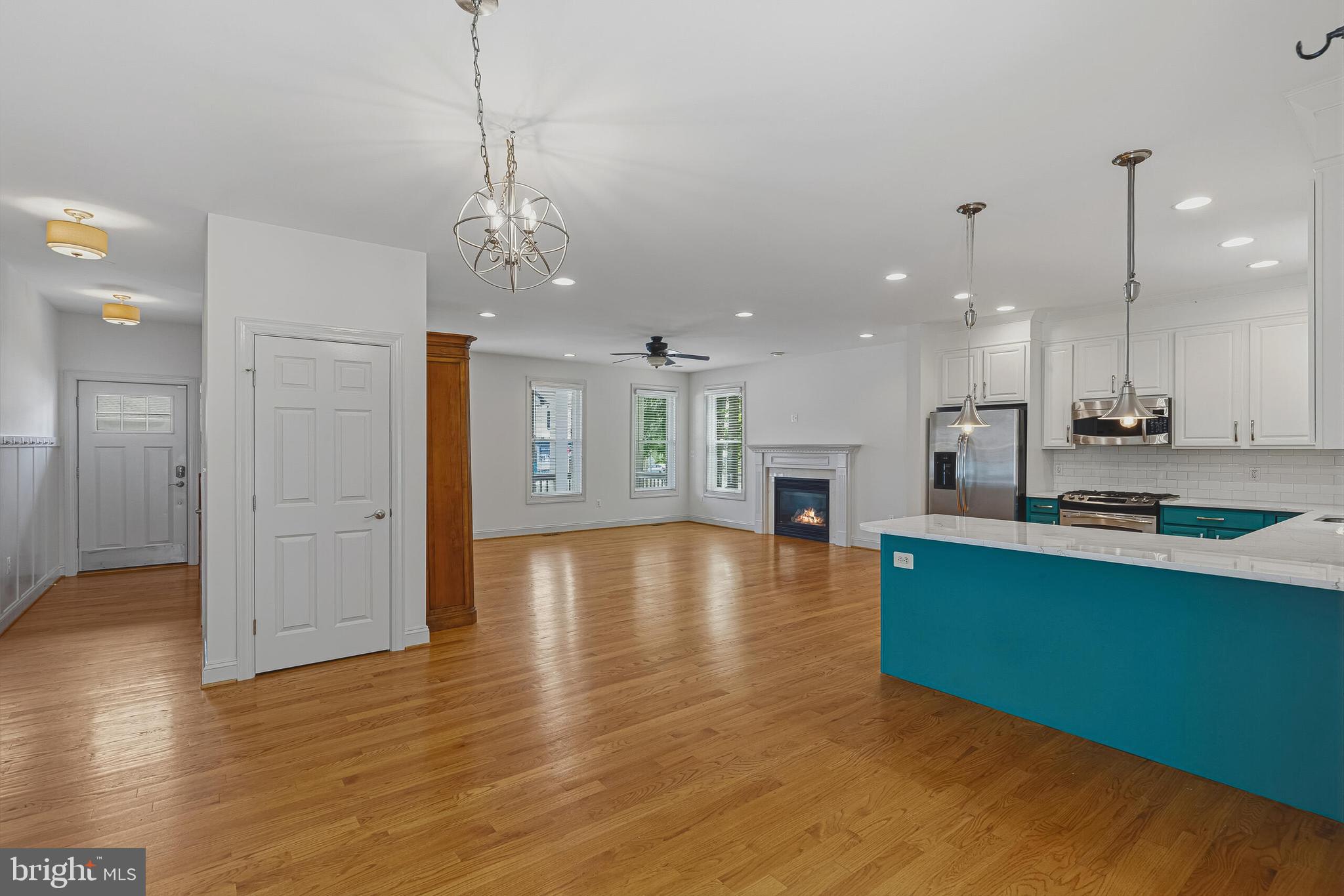 GALESVILLE ESTATES - Residential