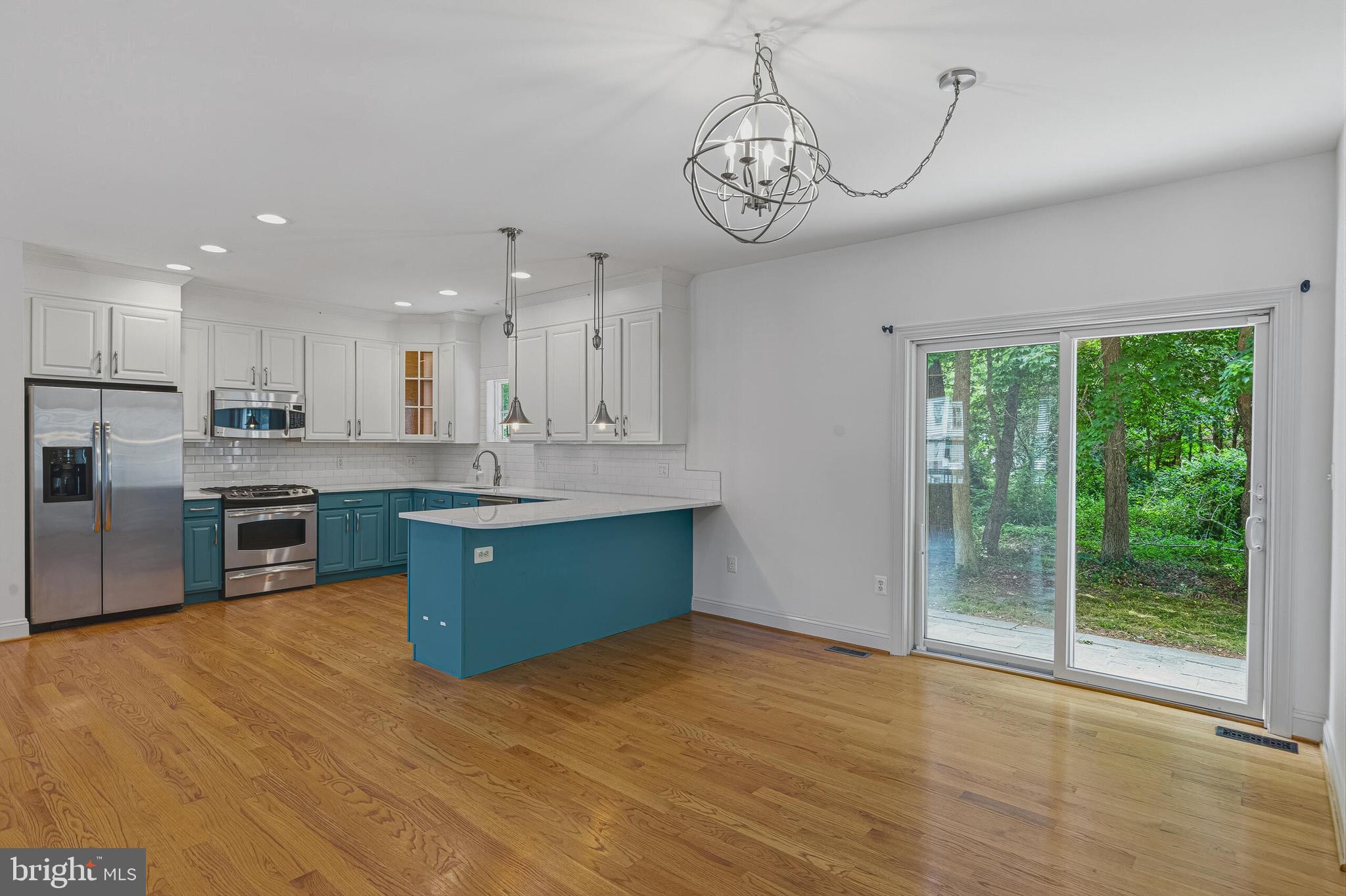 GALESVILLE ESTATES - Residential