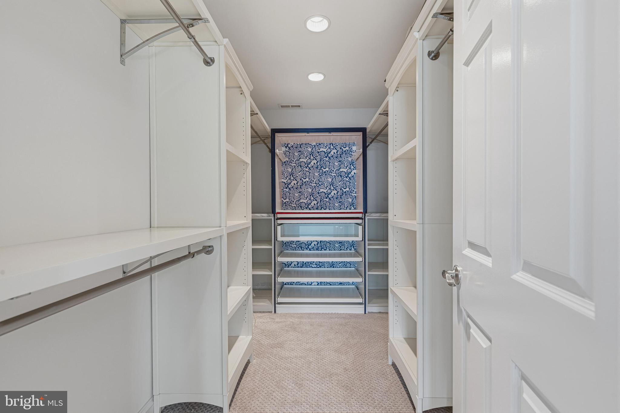 GALESVILLE ESTATES - Residential