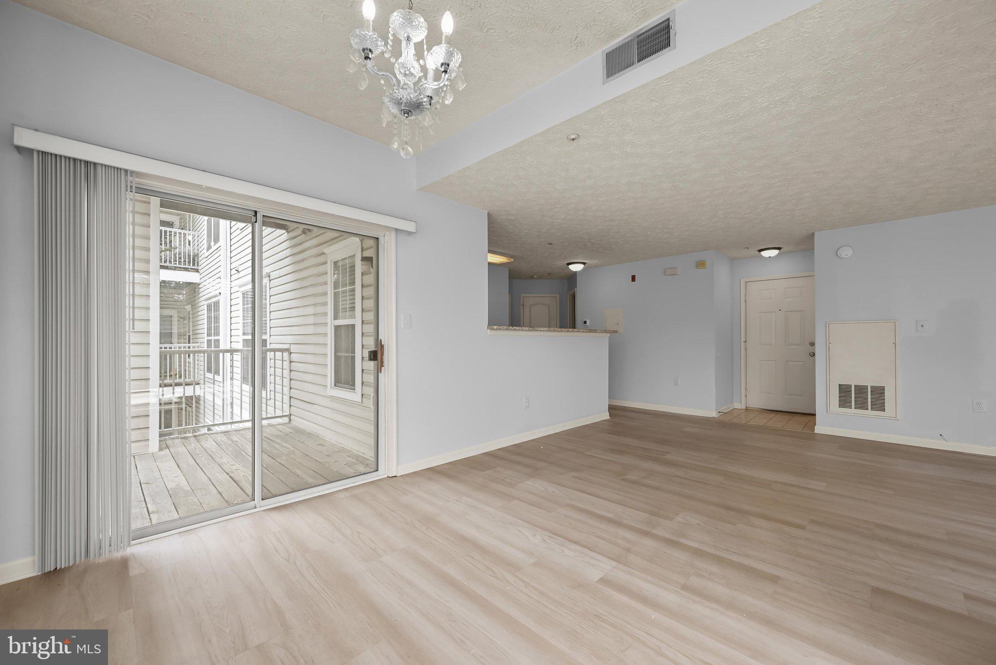 BOWIE NEW TOWN CENTER - Residential