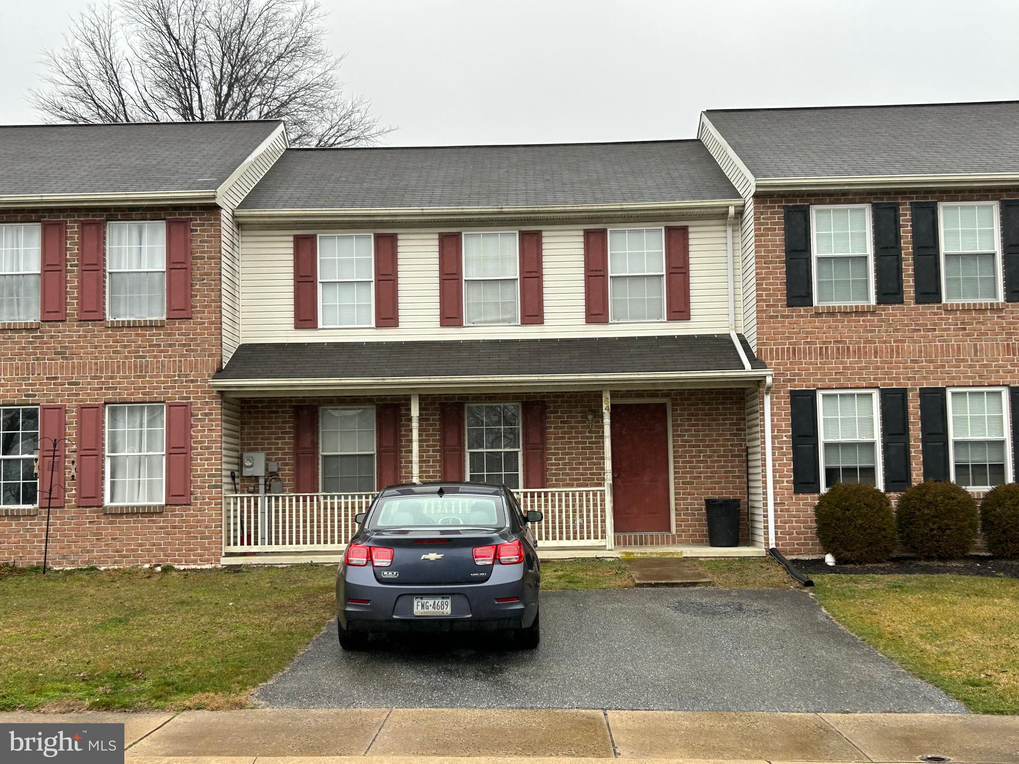 HEATHERWOOD HEIGHTS - Residential