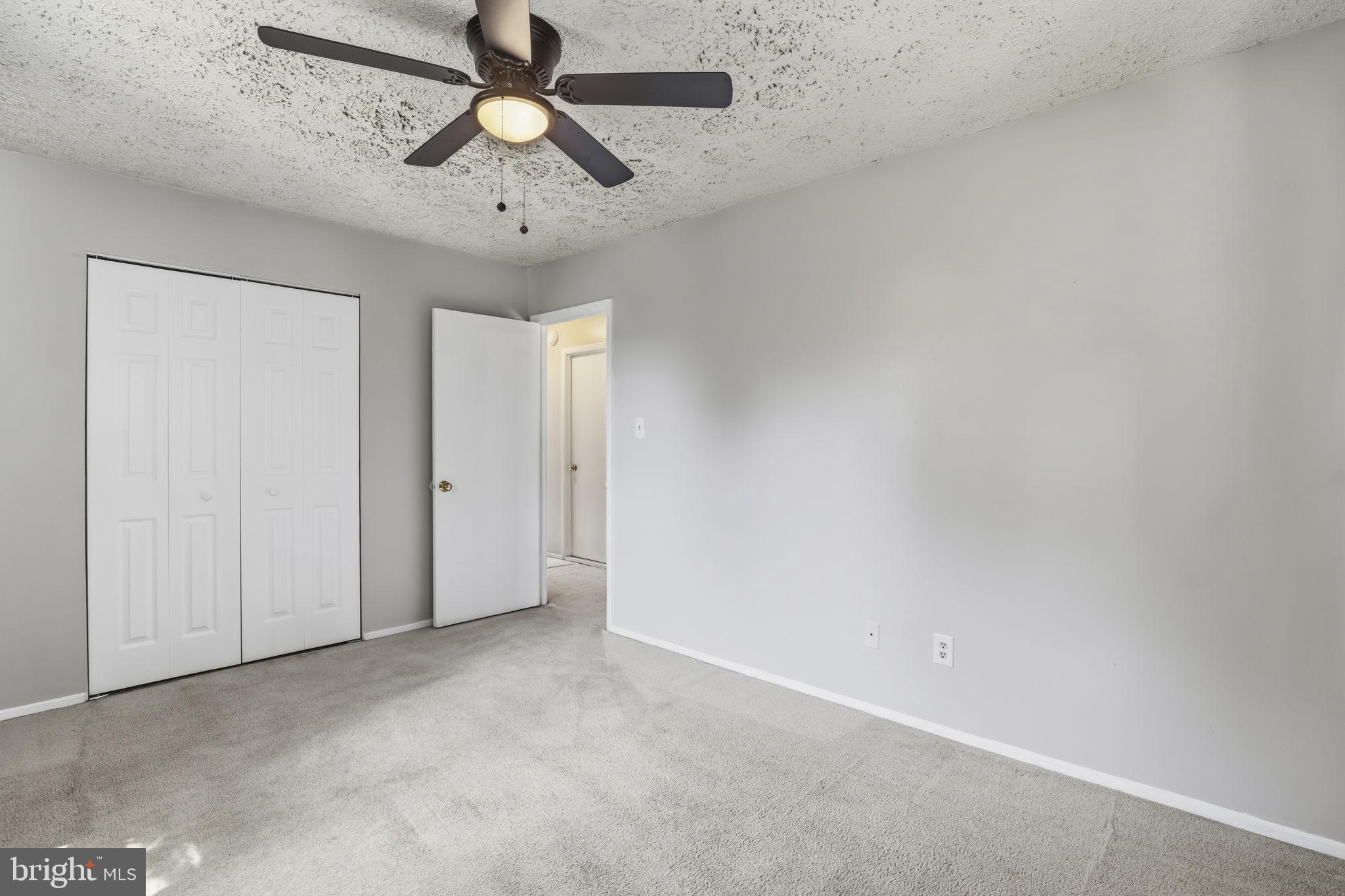 HARFORD SQUARE - Residential