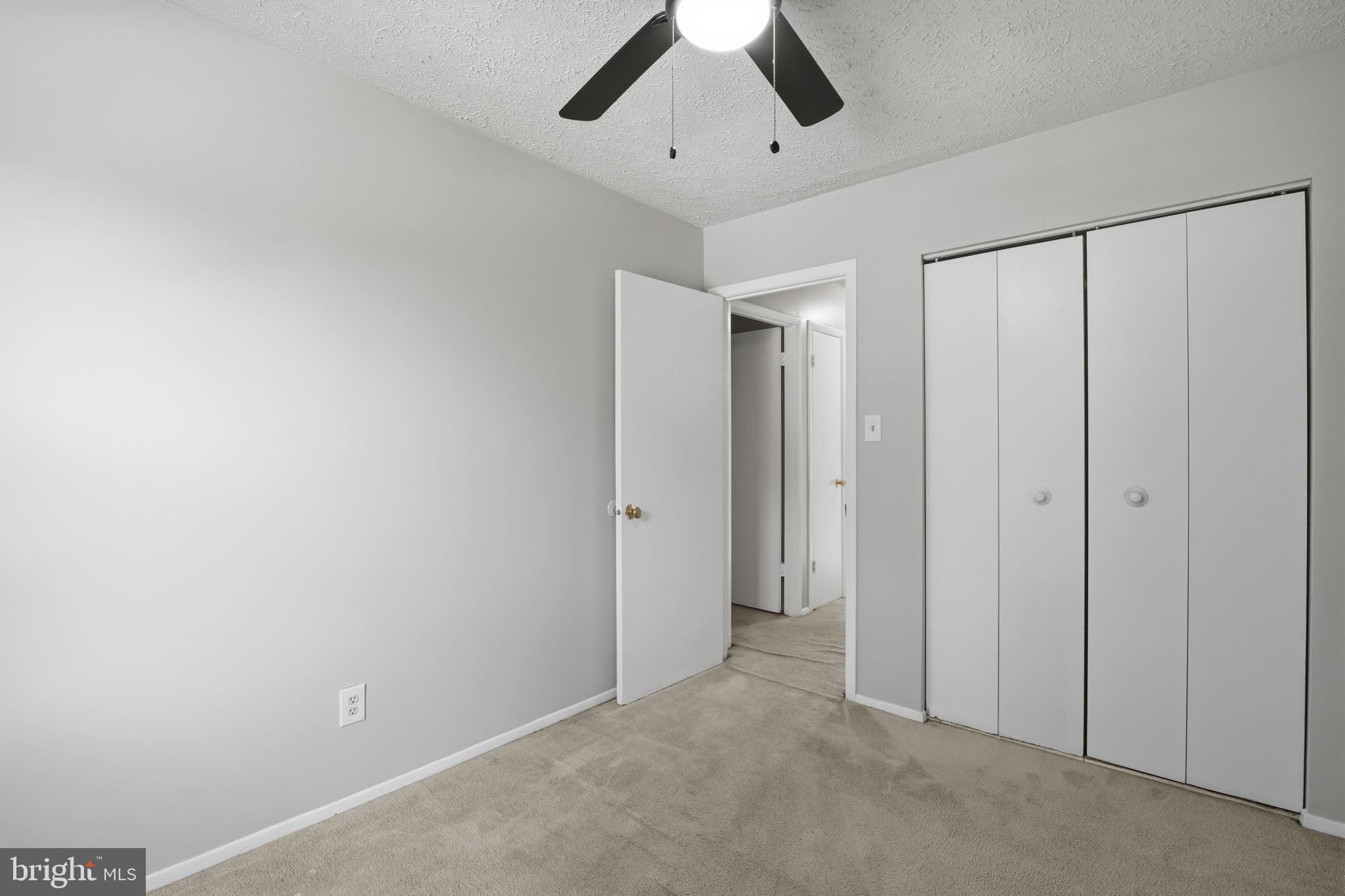 HARFORD SQUARE - Residential