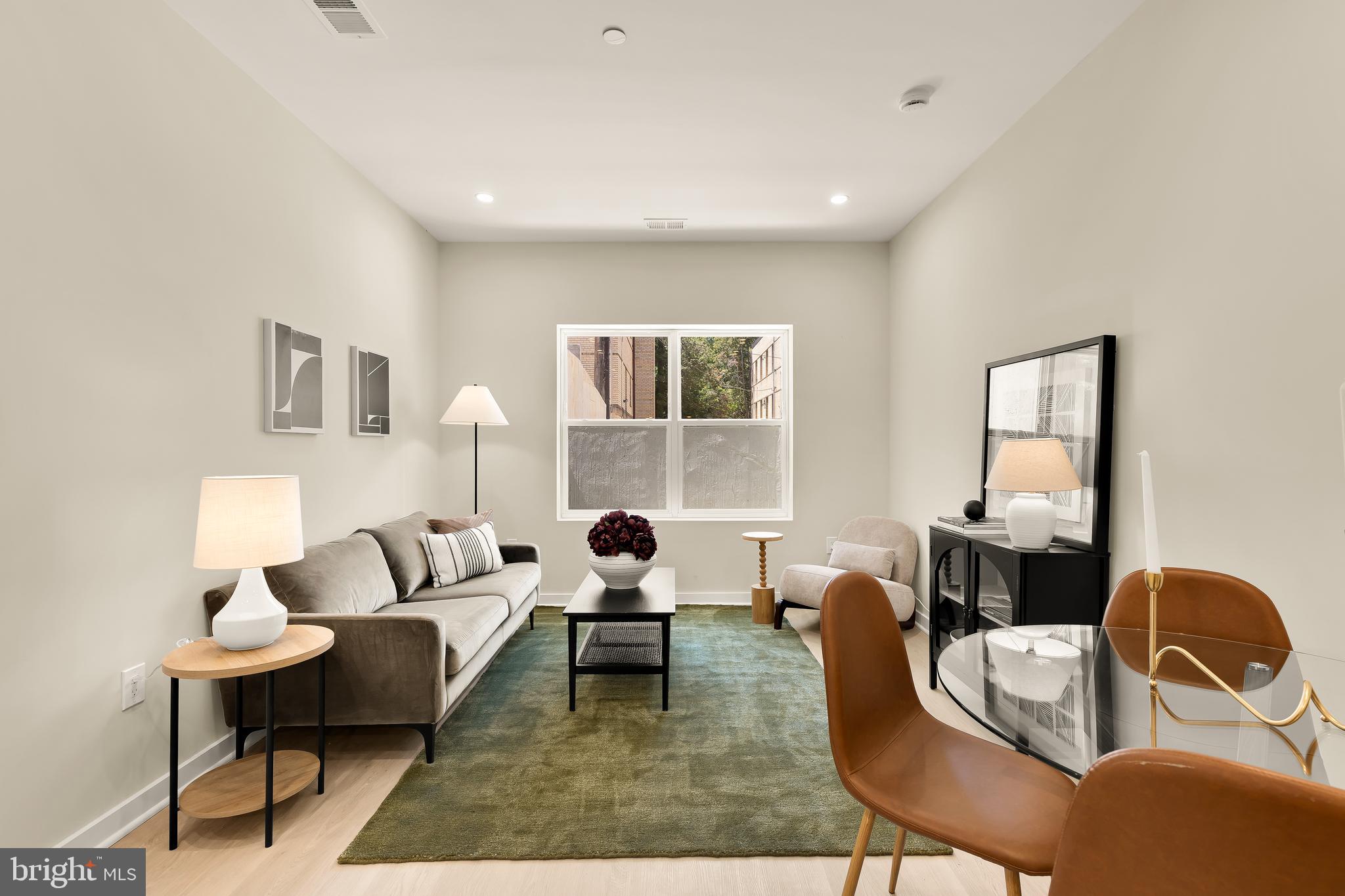 GLOVER PARK - Residential