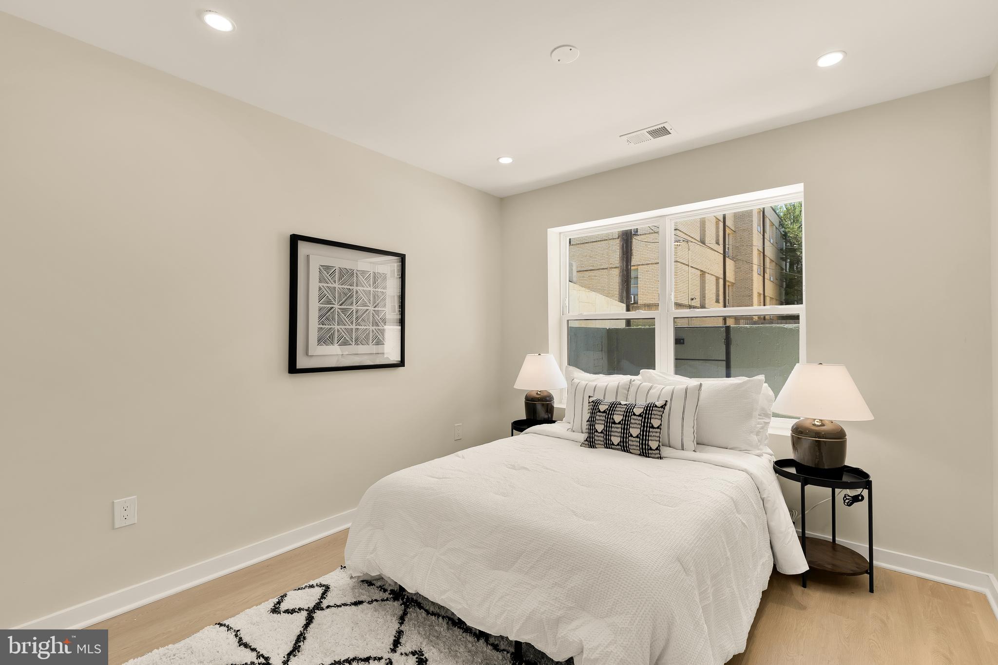 GLOVER PARK - Residential