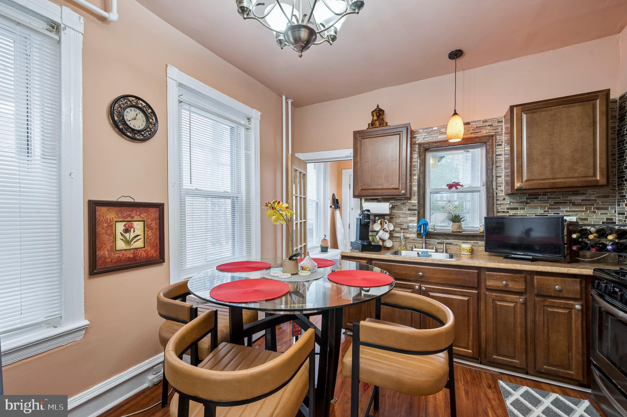 COBBS CREEK - Residential