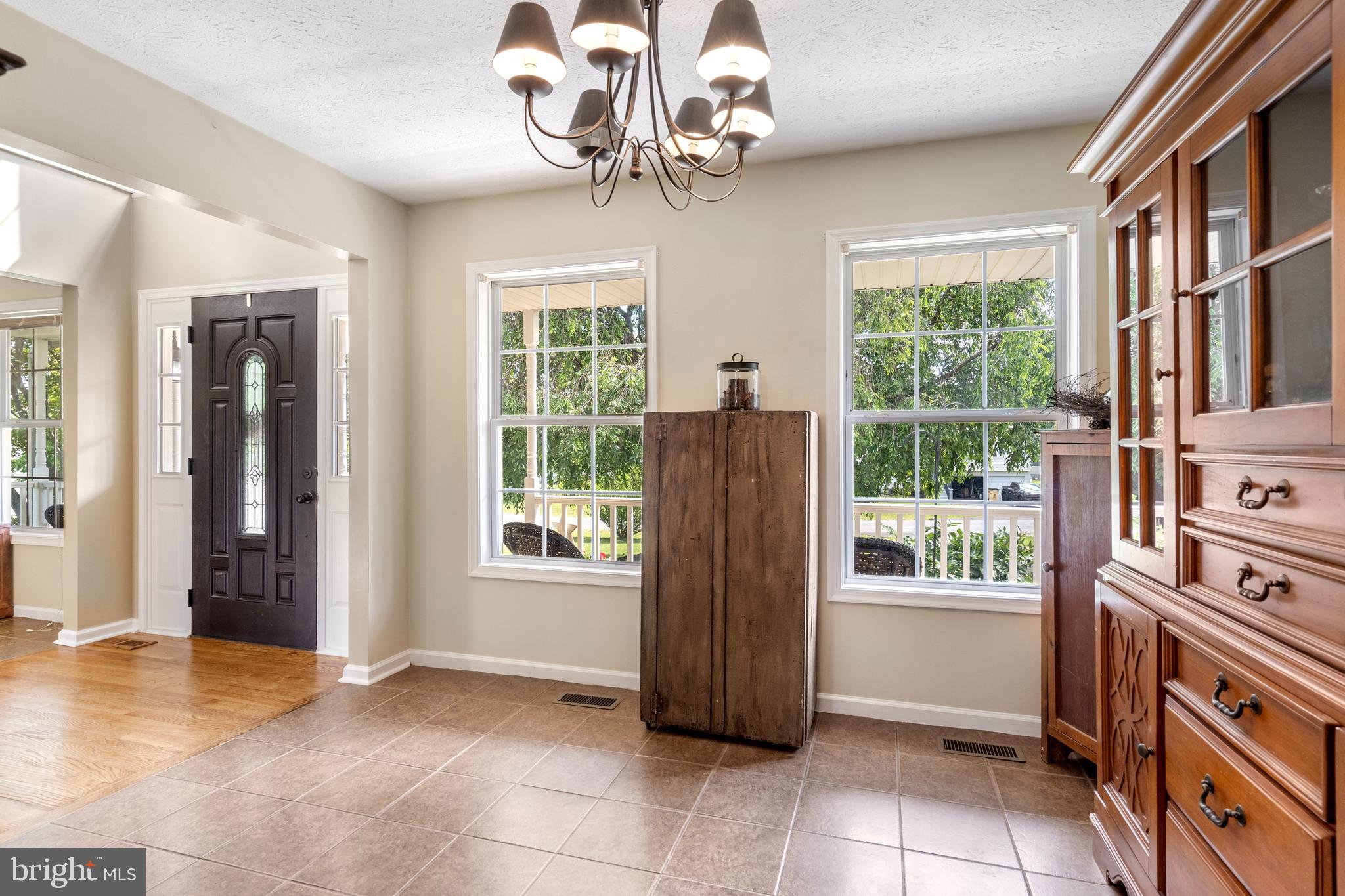 PEBBLE RIDGE - Residential