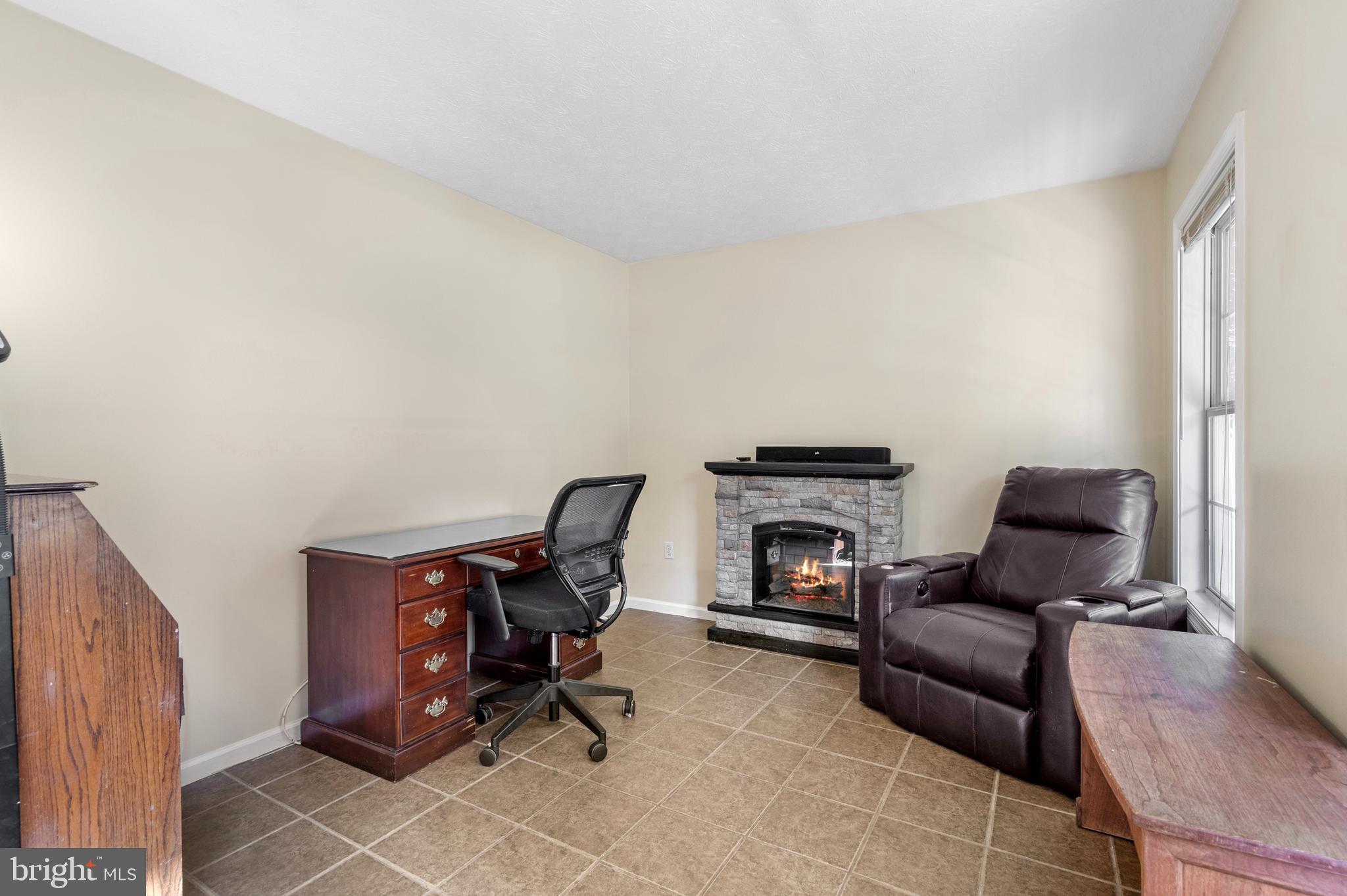 PEBBLE RIDGE - Residential