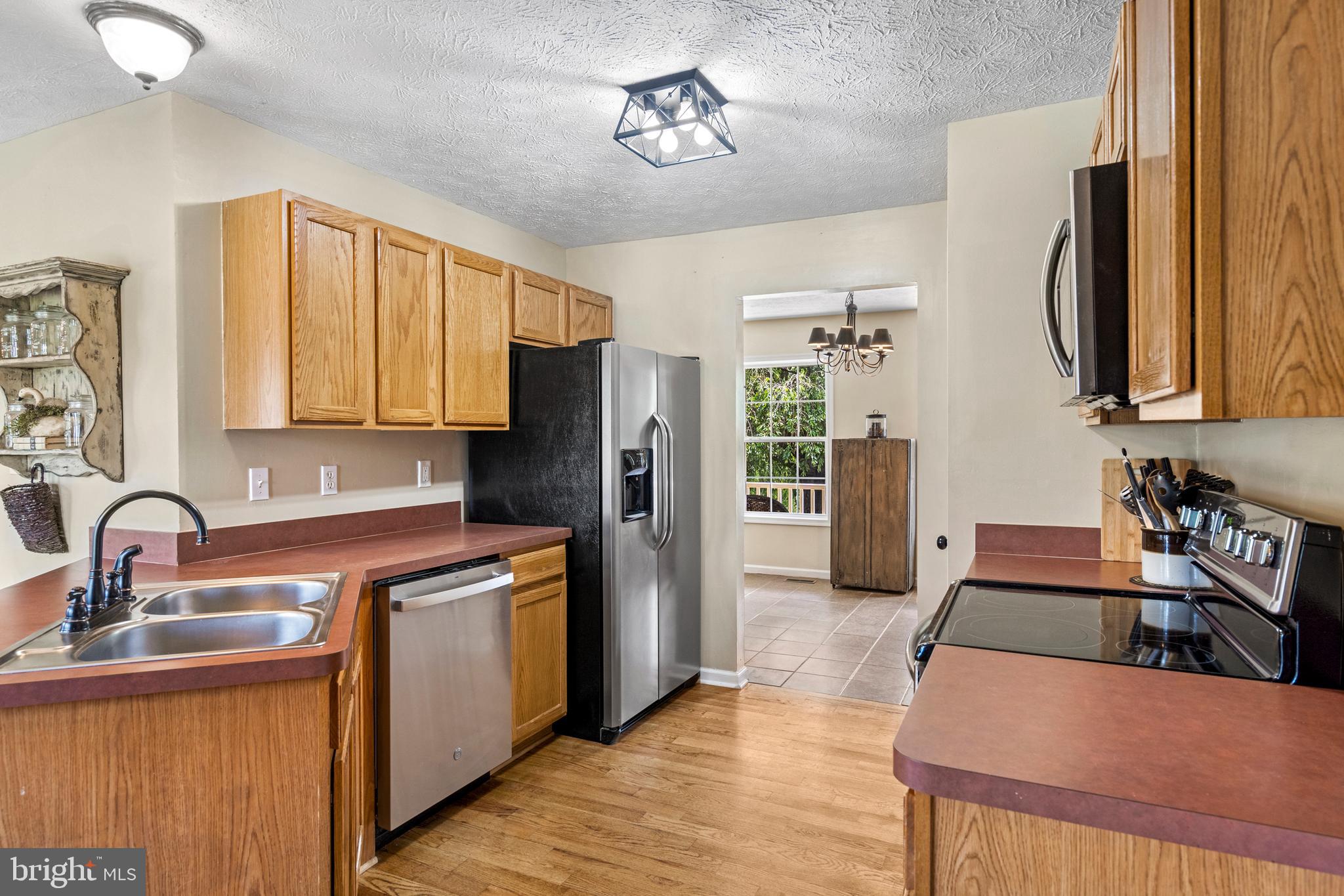 PEBBLE RIDGE - Residential