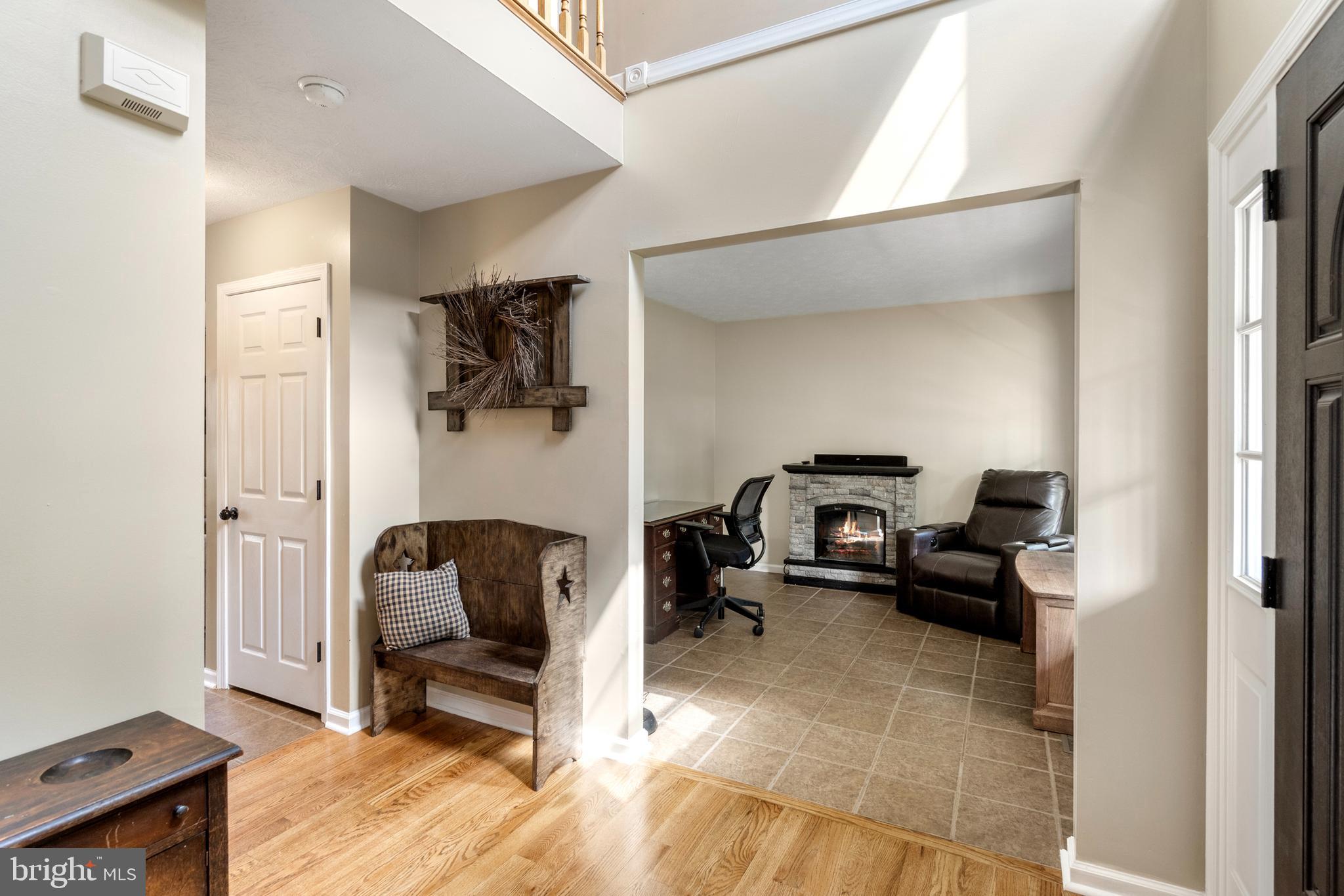 PEBBLE RIDGE - Residential