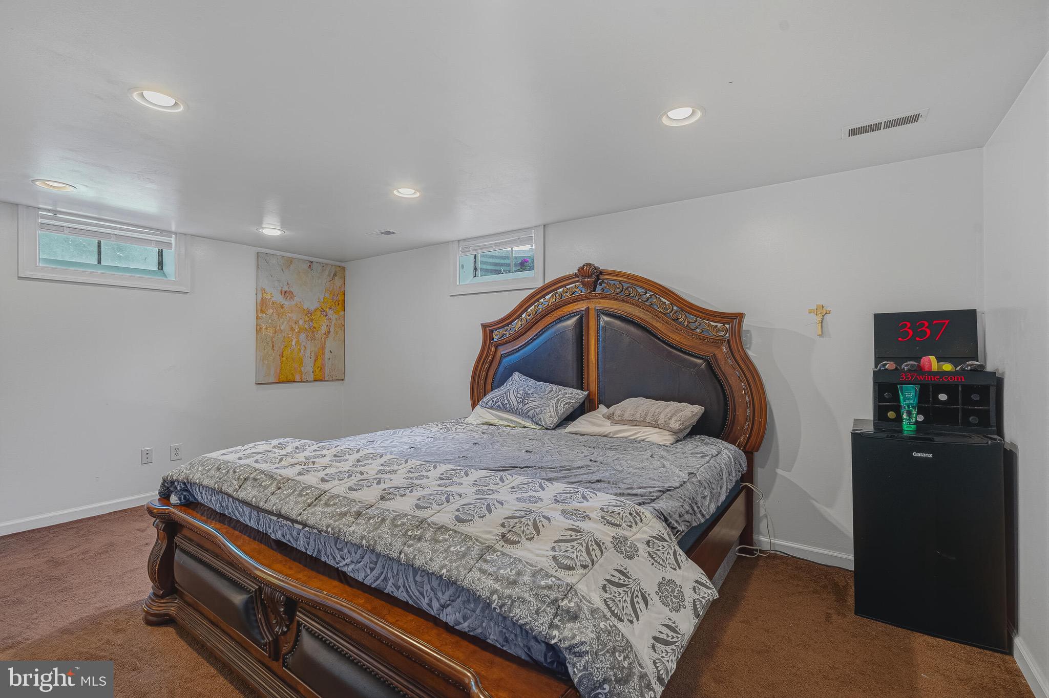 LEWISTOWN - Residential