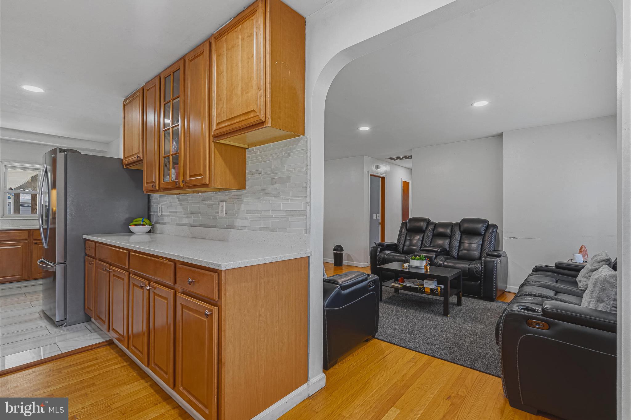 LEWISTOWN - Residential