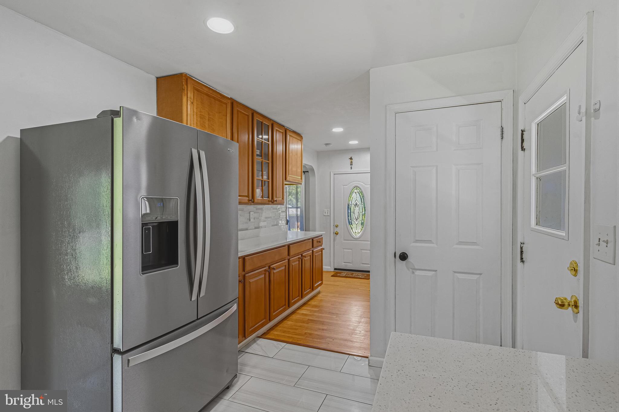 LEWISTOWN - Residential