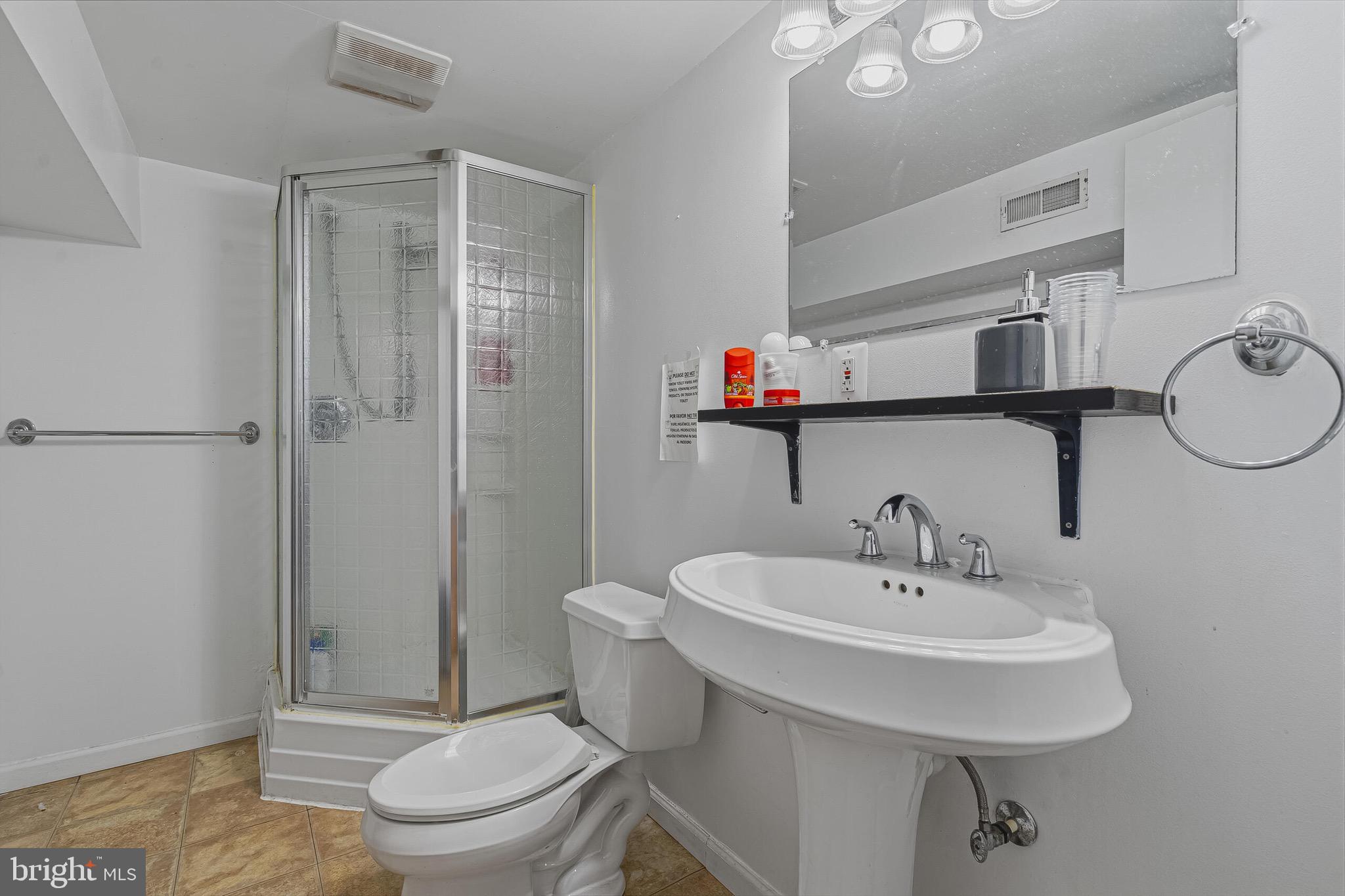 LEWISTOWN - Residential