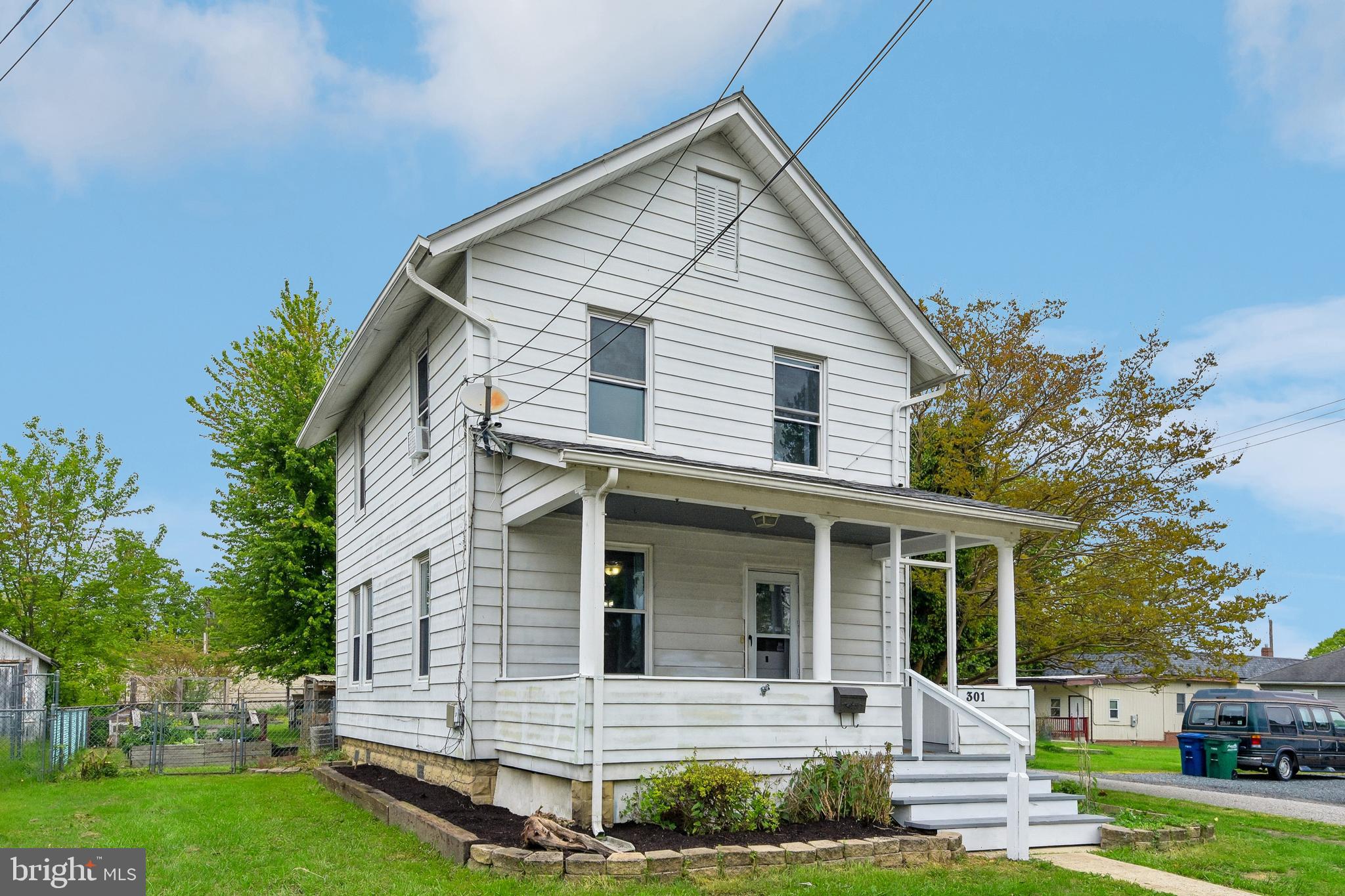 ABERDEEN HILLS - Residential