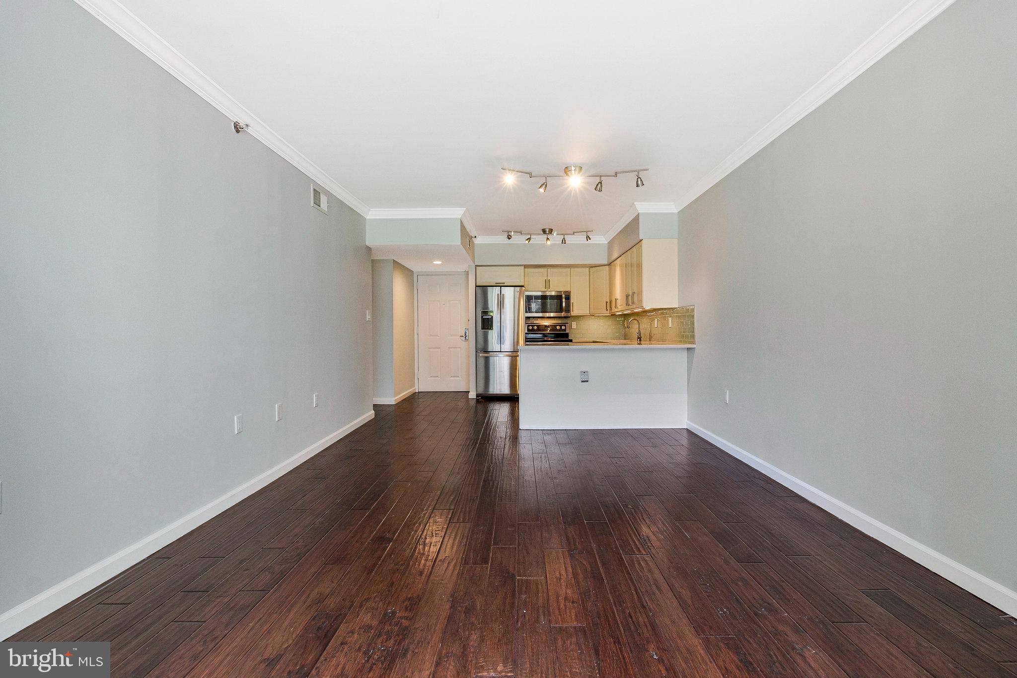 EASTVIEW AT BALLSTON METRO - Residential Lease