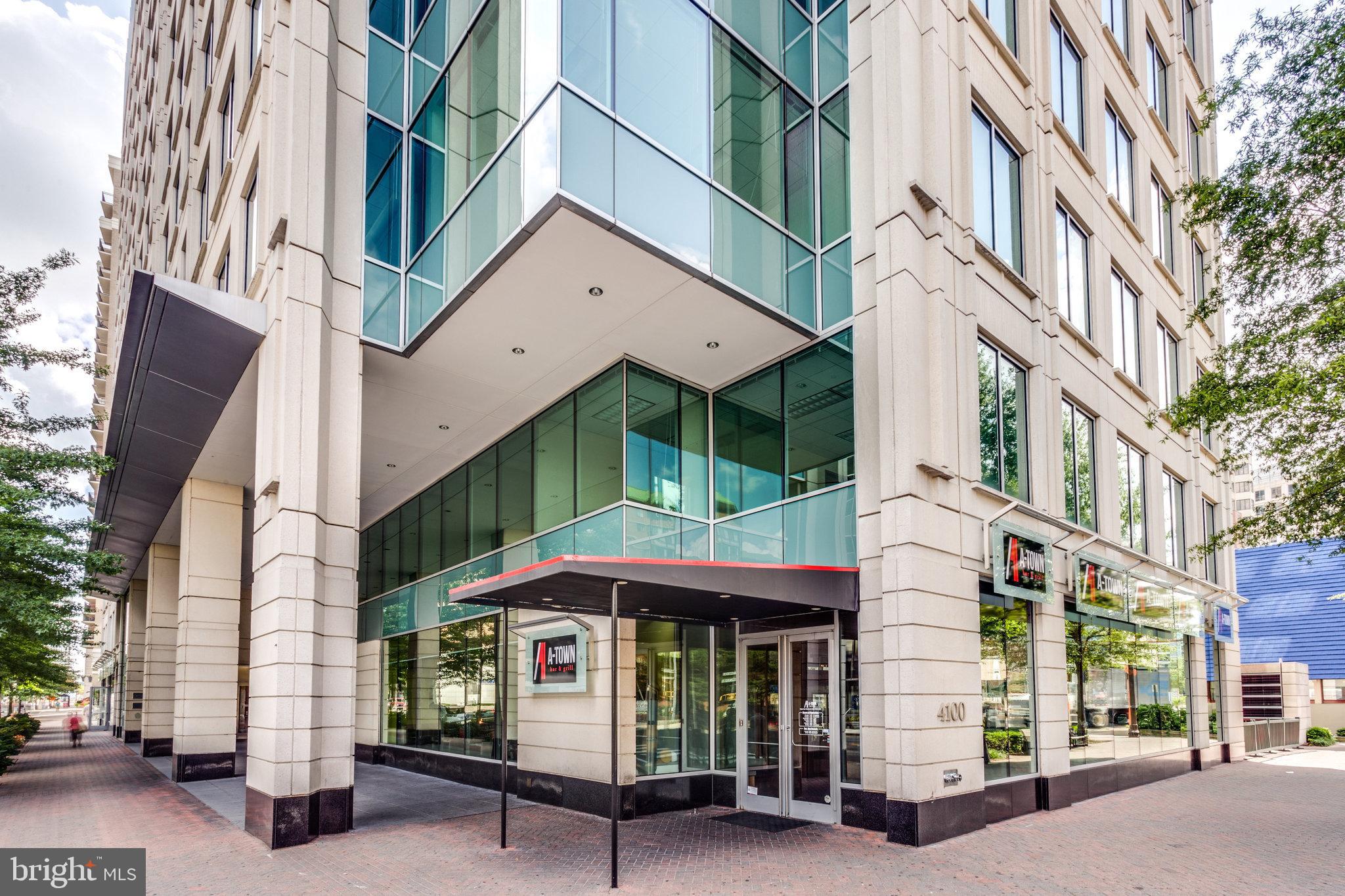 EASTVIEW AT BALLSTON METRO - Residential Lease