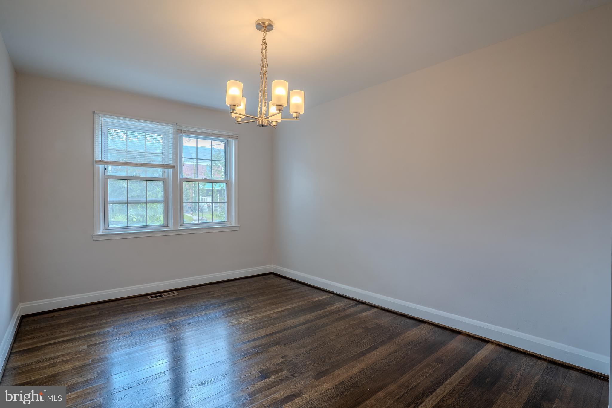 RAMBLEWOOD - Residential