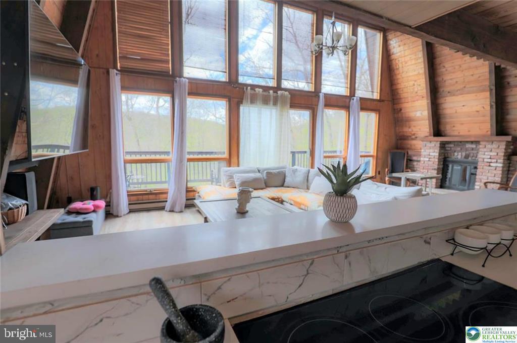 WINONA LAKES - Residential