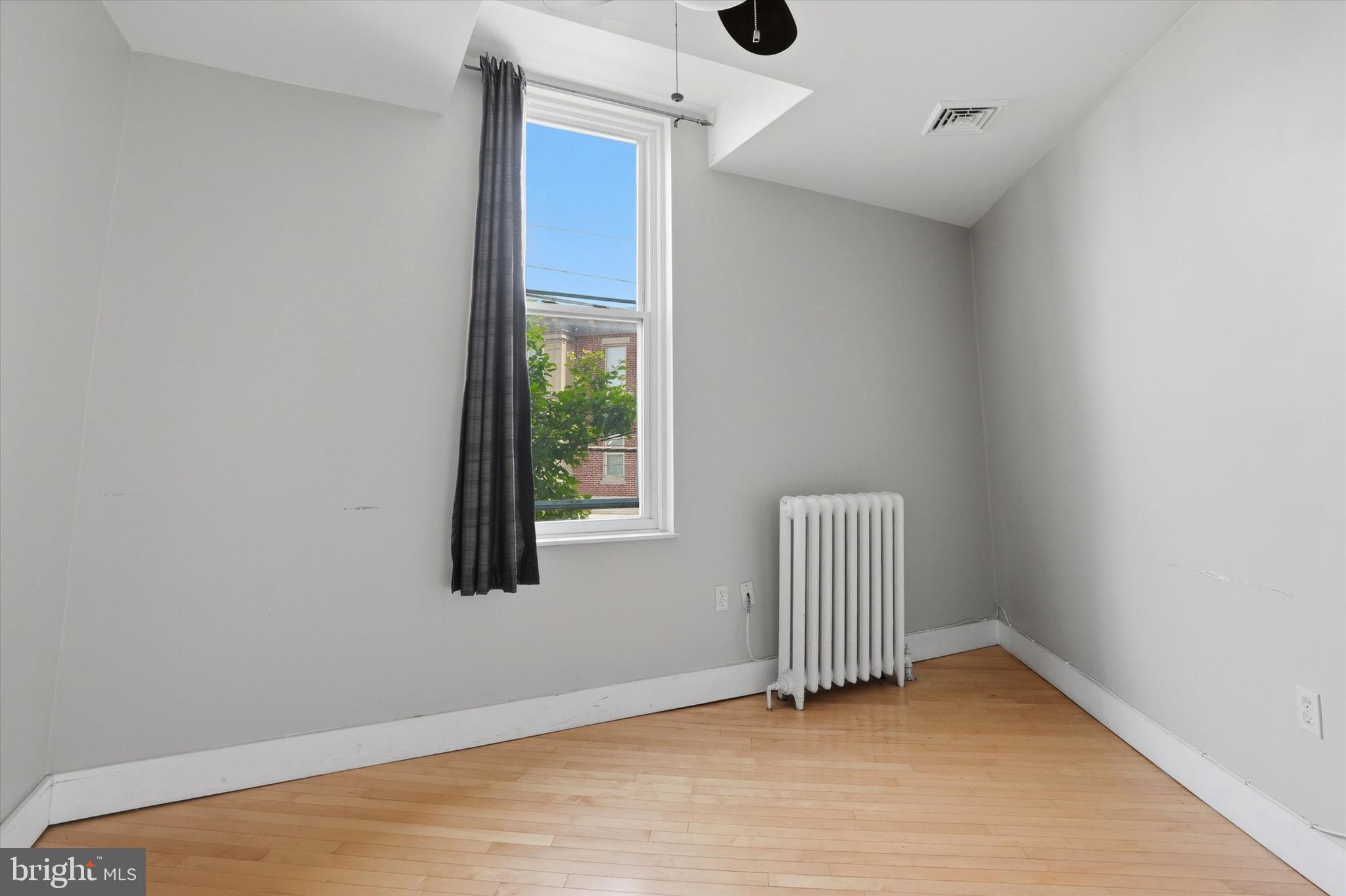 PASSYUNK SQUARE - Residential