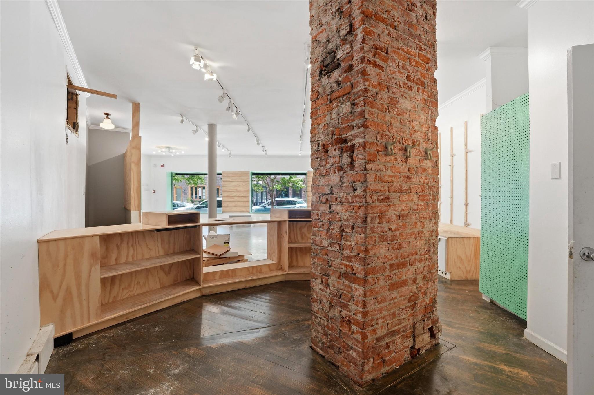PASSYUNK SQUARE - Residential