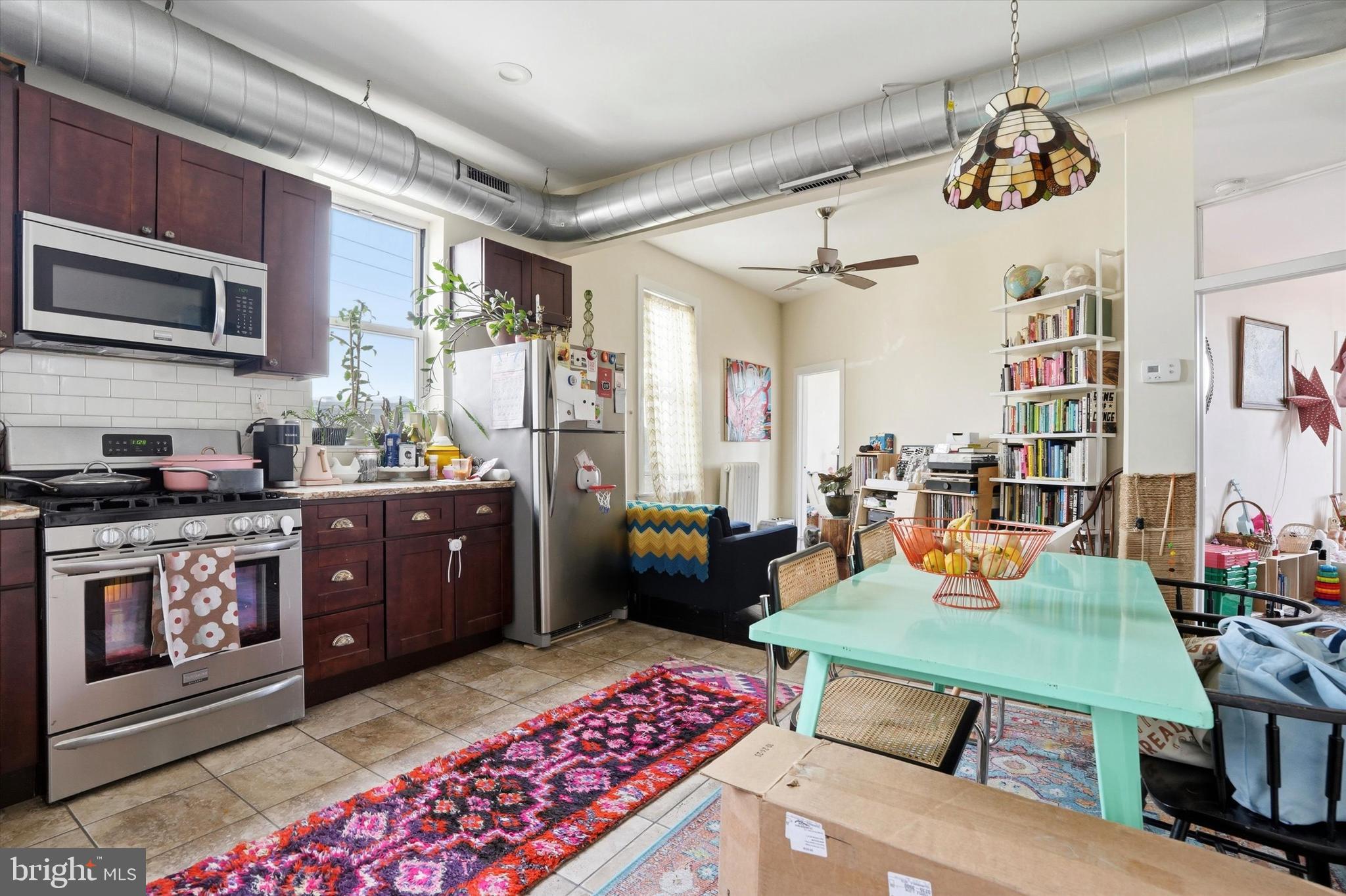 PASSYUNK SQUARE - Residential