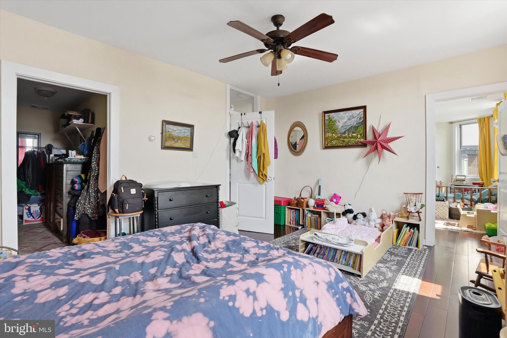 PASSYUNK SQUARE - Residential