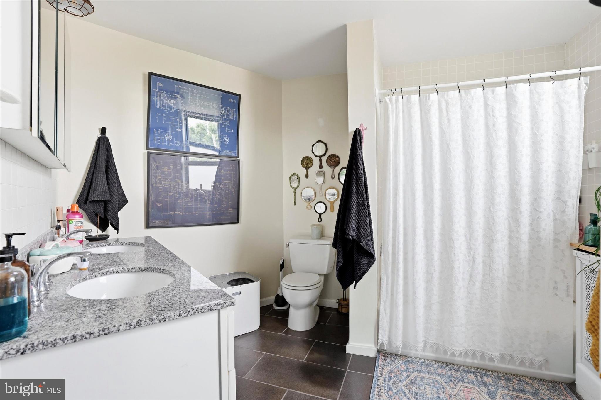 PASSYUNK SQUARE - Residential