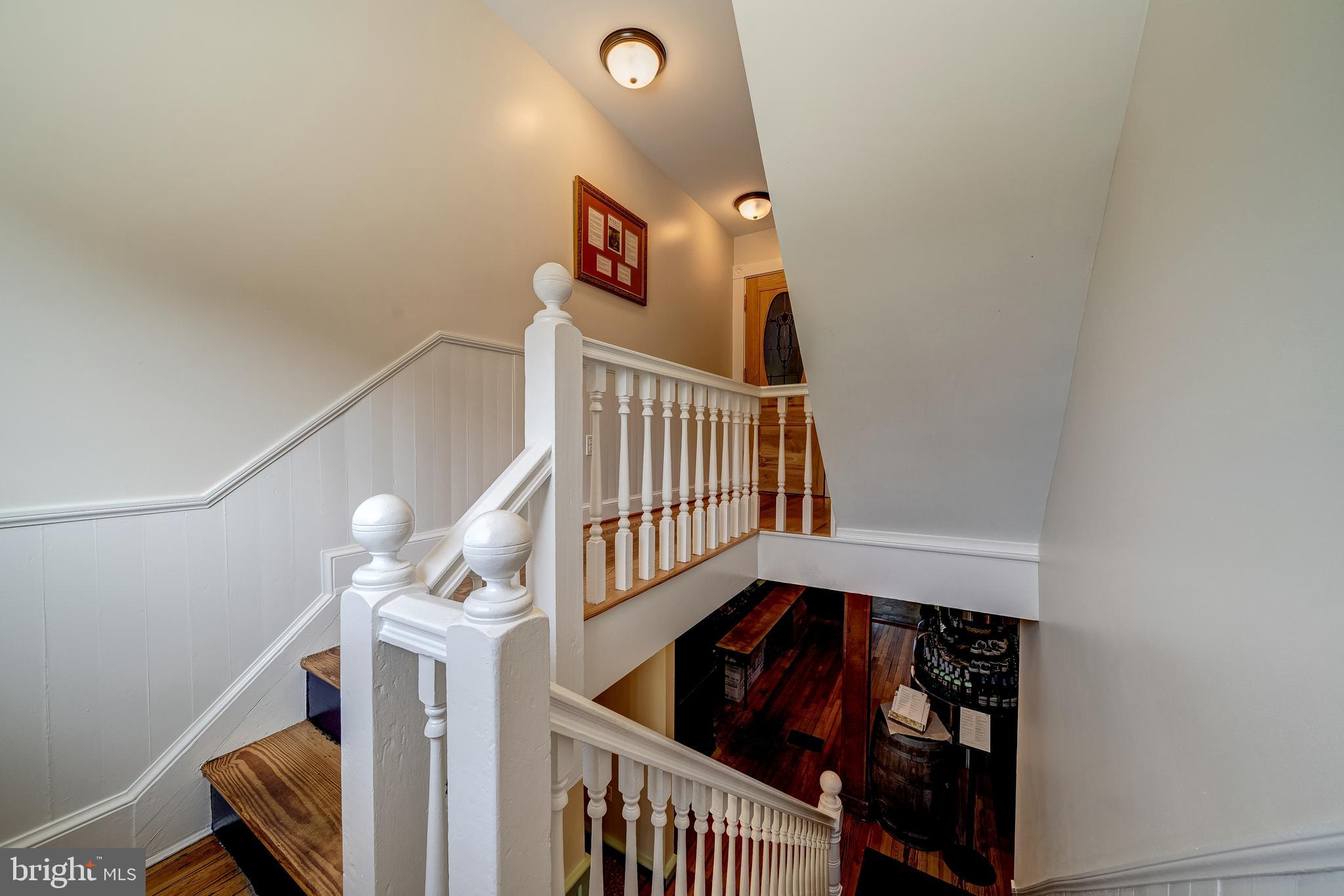 MIDDLEBURG - Commercial Sale