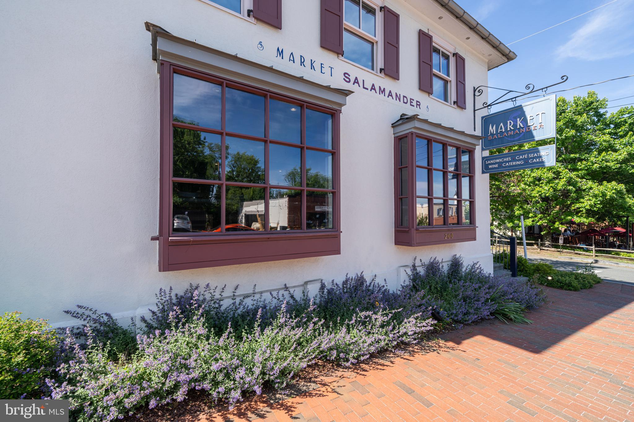 MIDDLEBURG - Commercial Sale