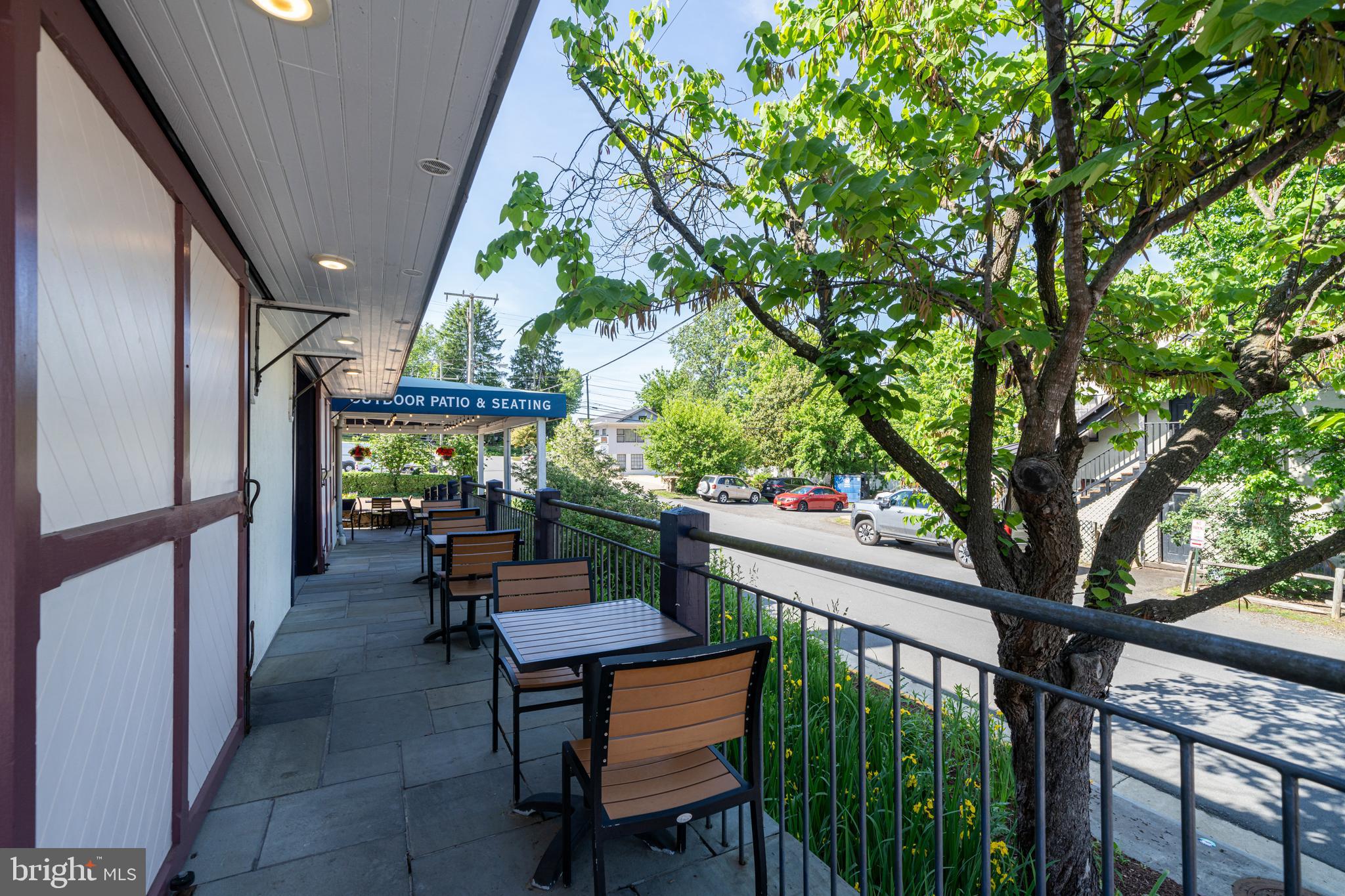 MIDDLEBURG - Commercial Sale