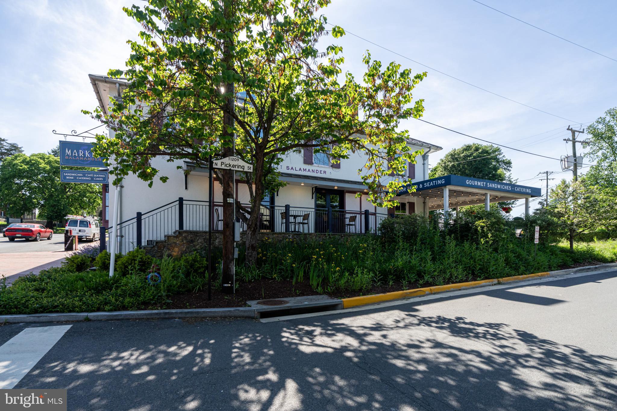 MIDDLEBURG - Commercial Sale
