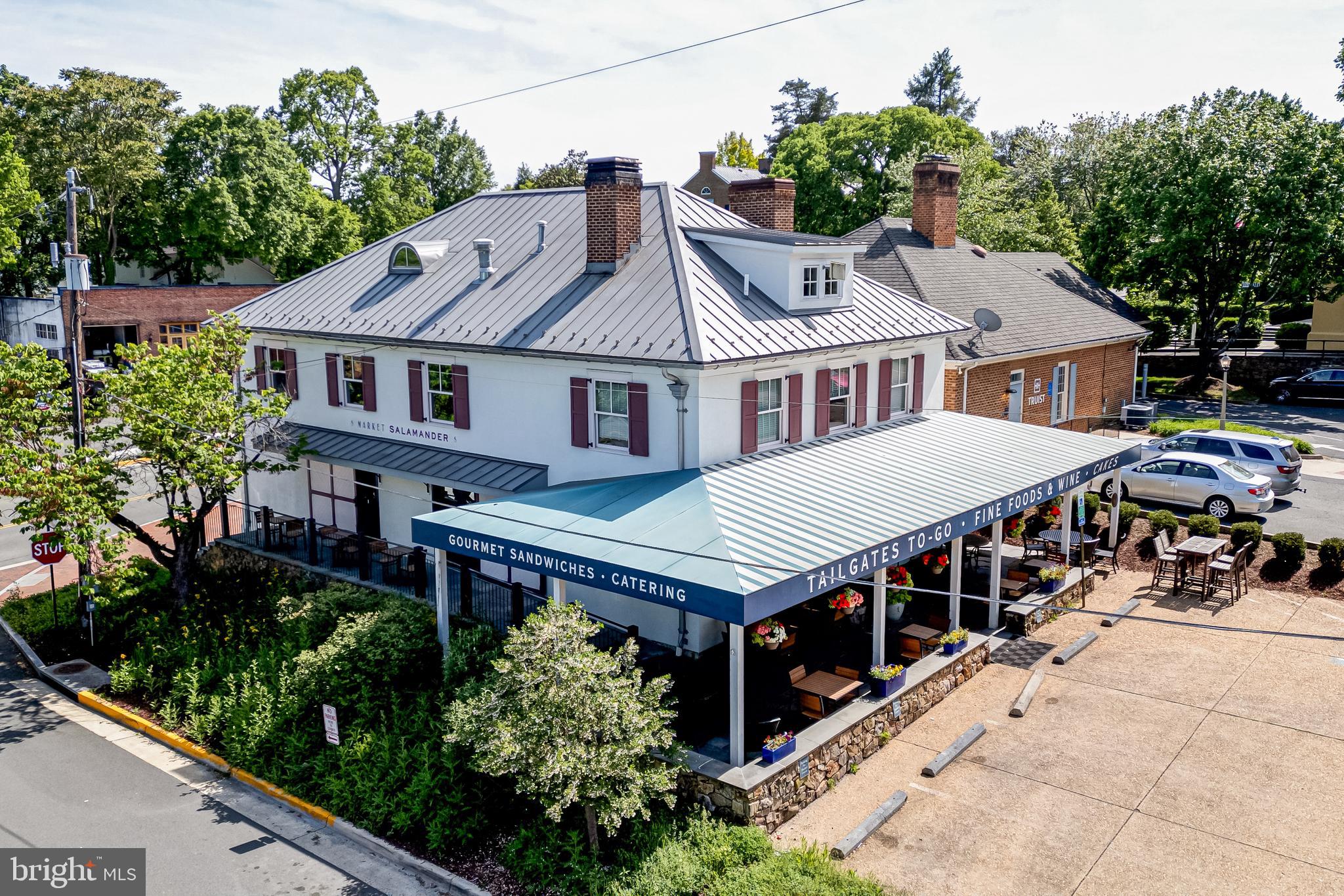 MIDDLEBURG - Commercial Sale