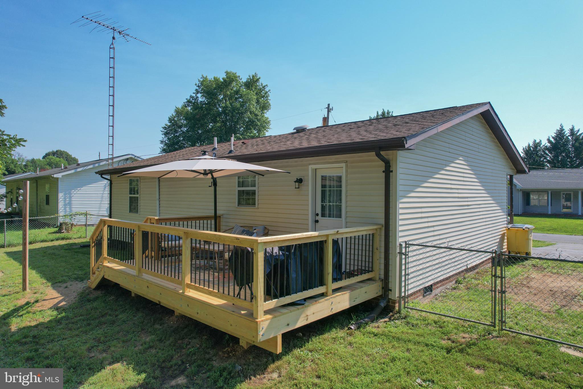PIKEVIEW ACRES WEST - Residential