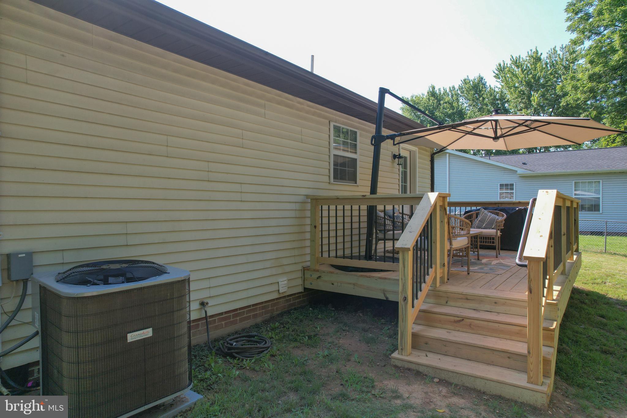 PIKEVIEW ACRES WEST - Residential