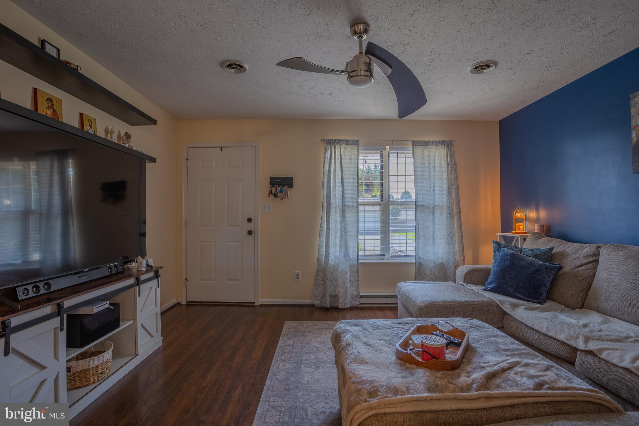 PIKEVIEW ACRES WEST - Residential