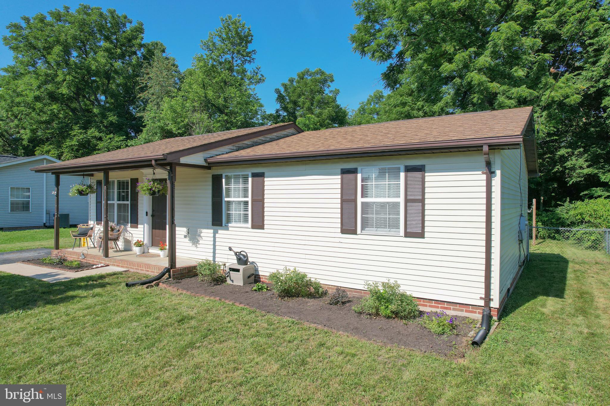 PIKEVIEW ACRES WEST - Residential
