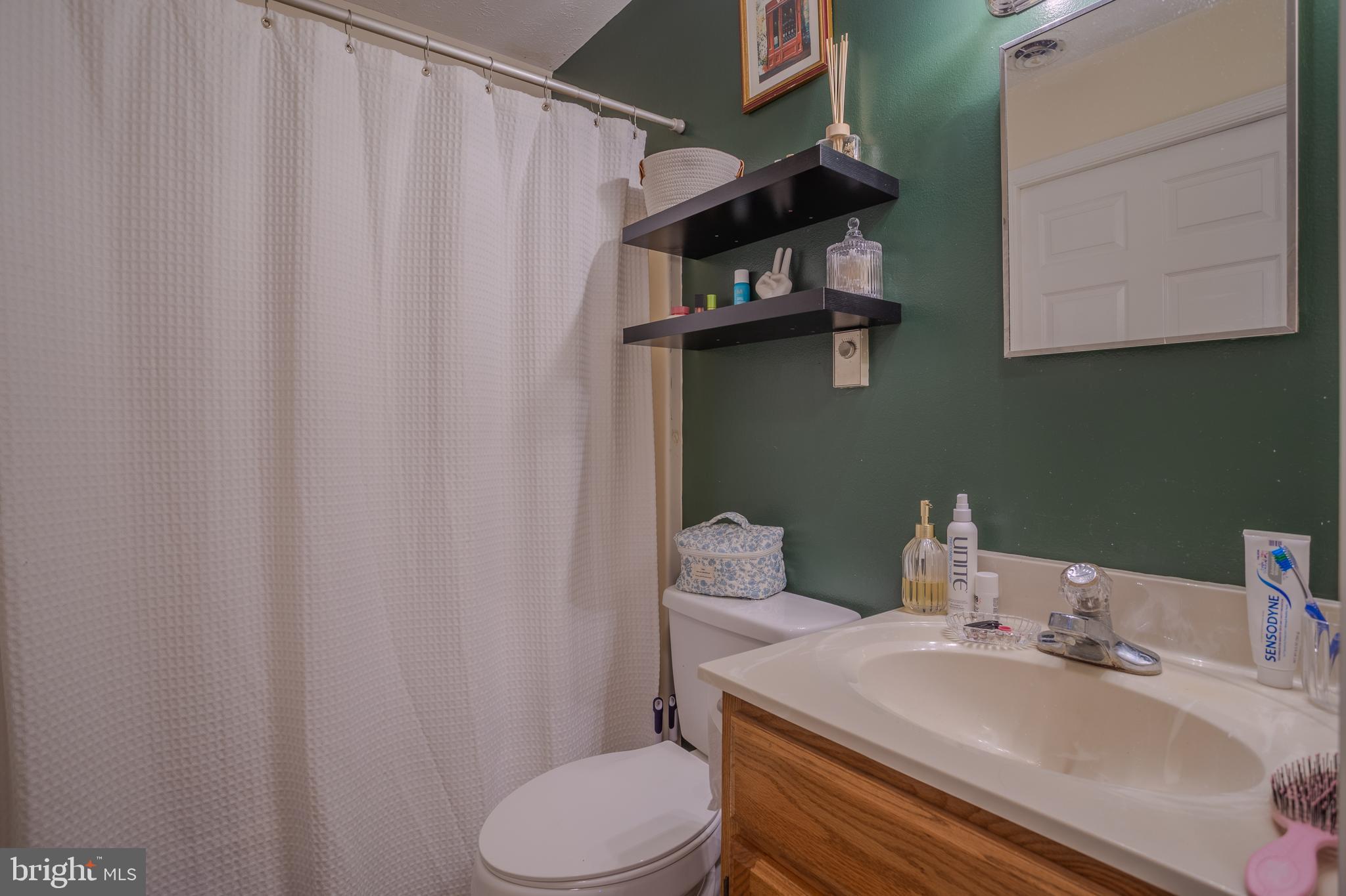 PIKEVIEW ACRES WEST - Residential