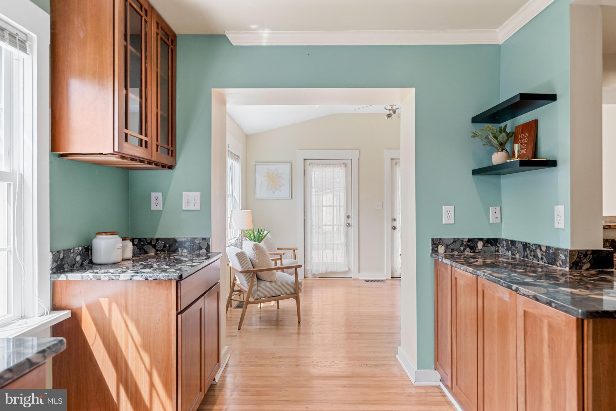 JEFFERSON MANOR - Residential