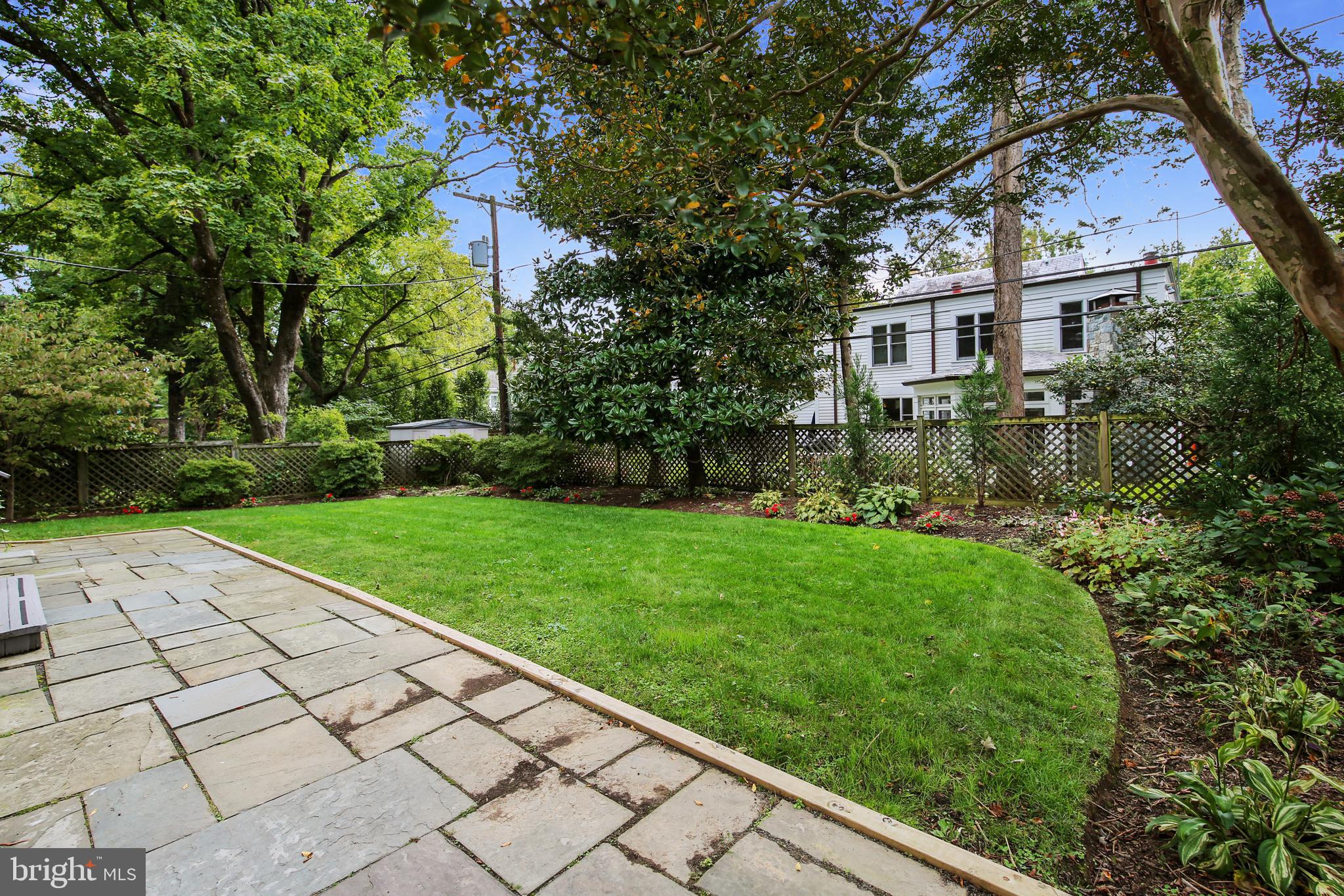 CHEVY CHASE VILLAGE - Residential